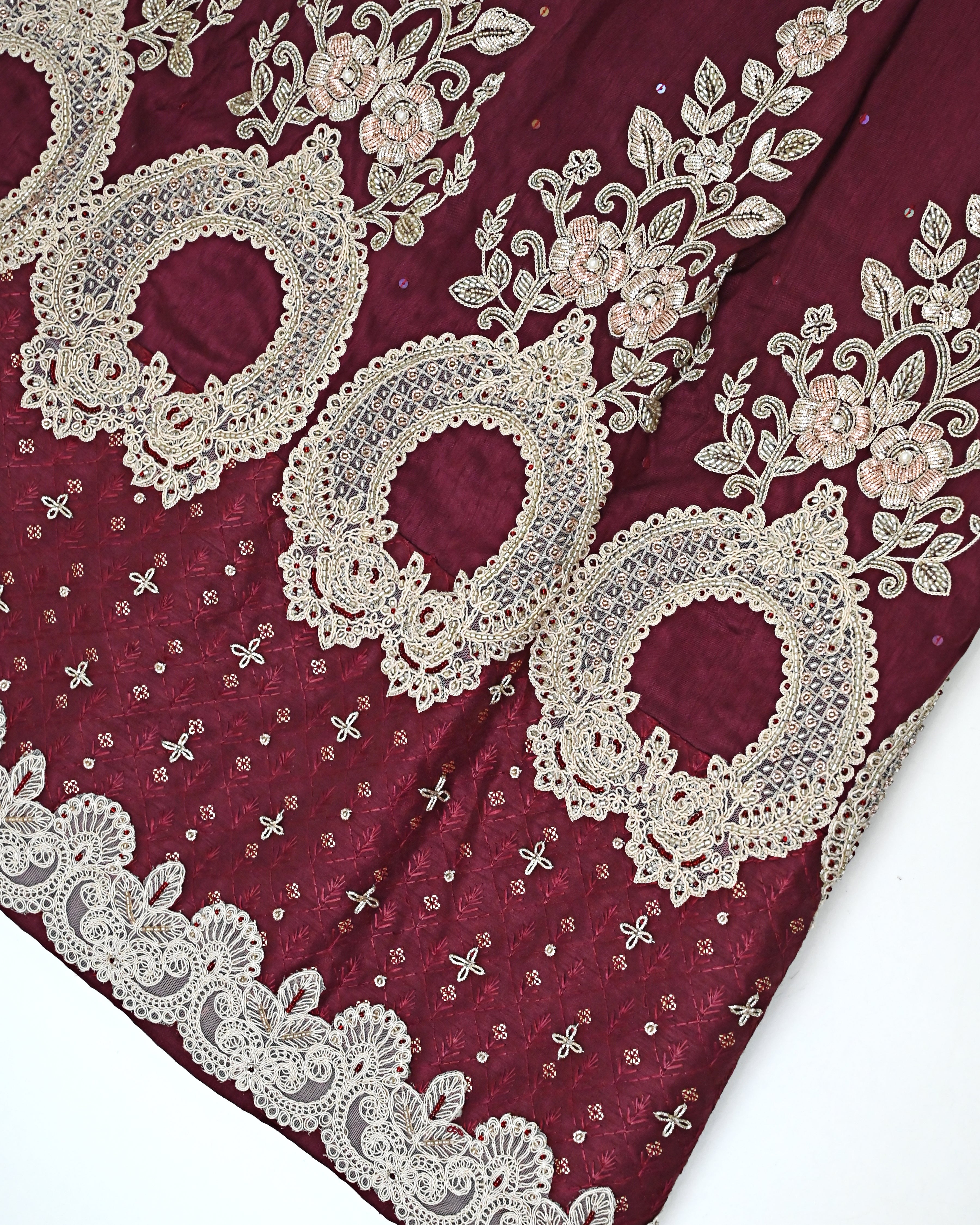 Deep Maroon Bridal Rida With Heavy Floral Aari Work & Heavy Look Lace