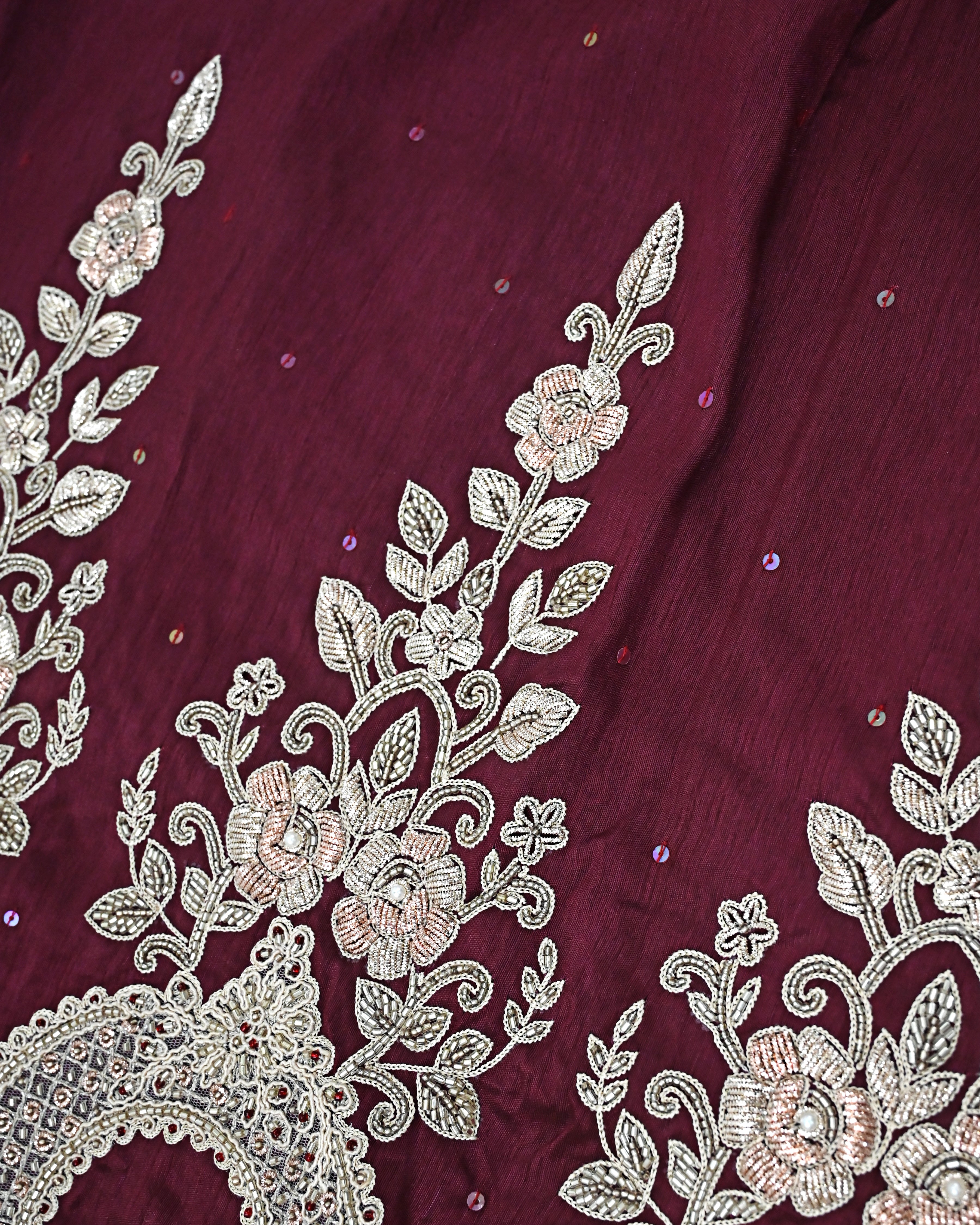 Deep Maroon Bridal Rida With Heavy Floral Aari Work & Heavy Look Lace