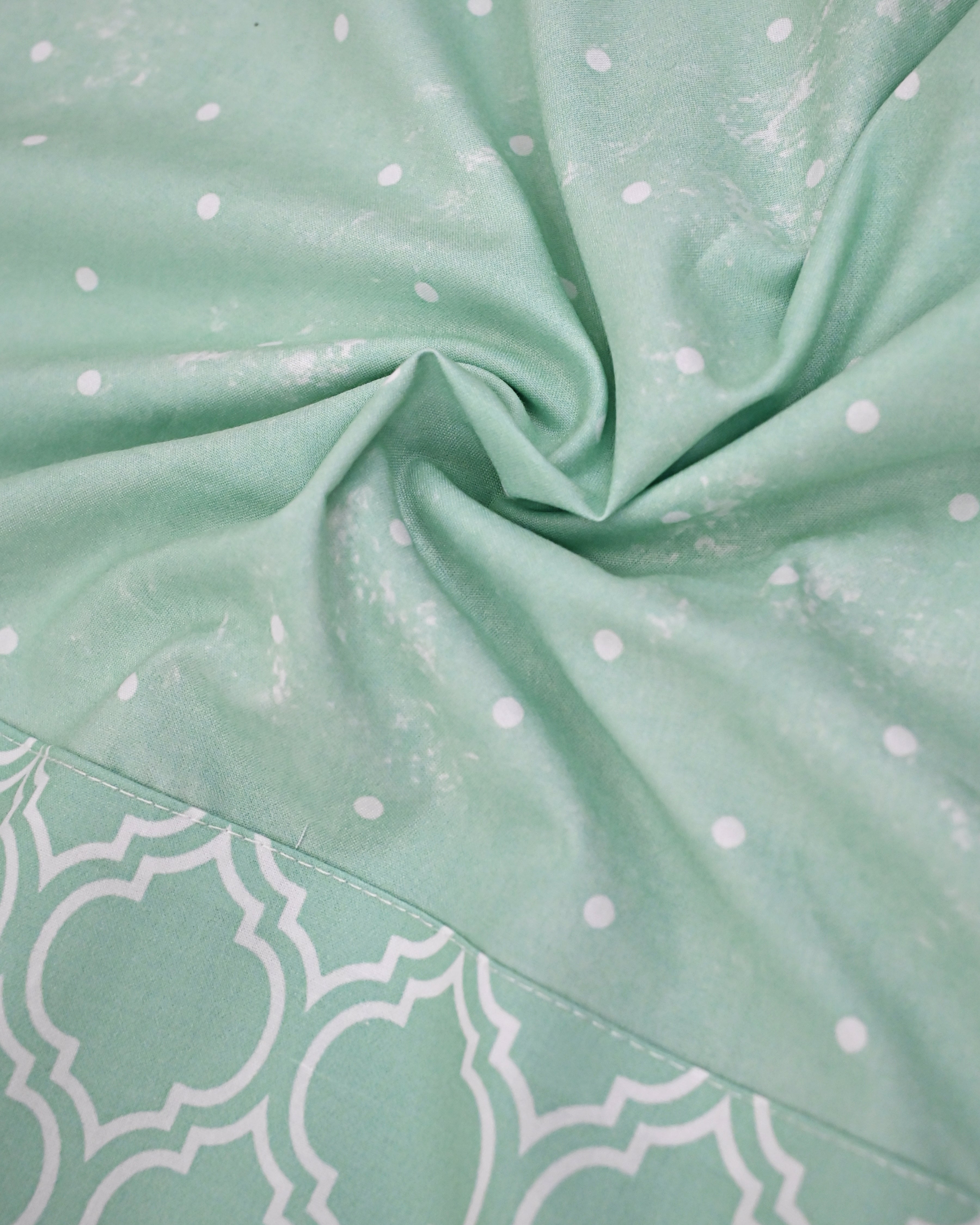 Sea Foam Green With Hakoba Lace & Smart Design Panel