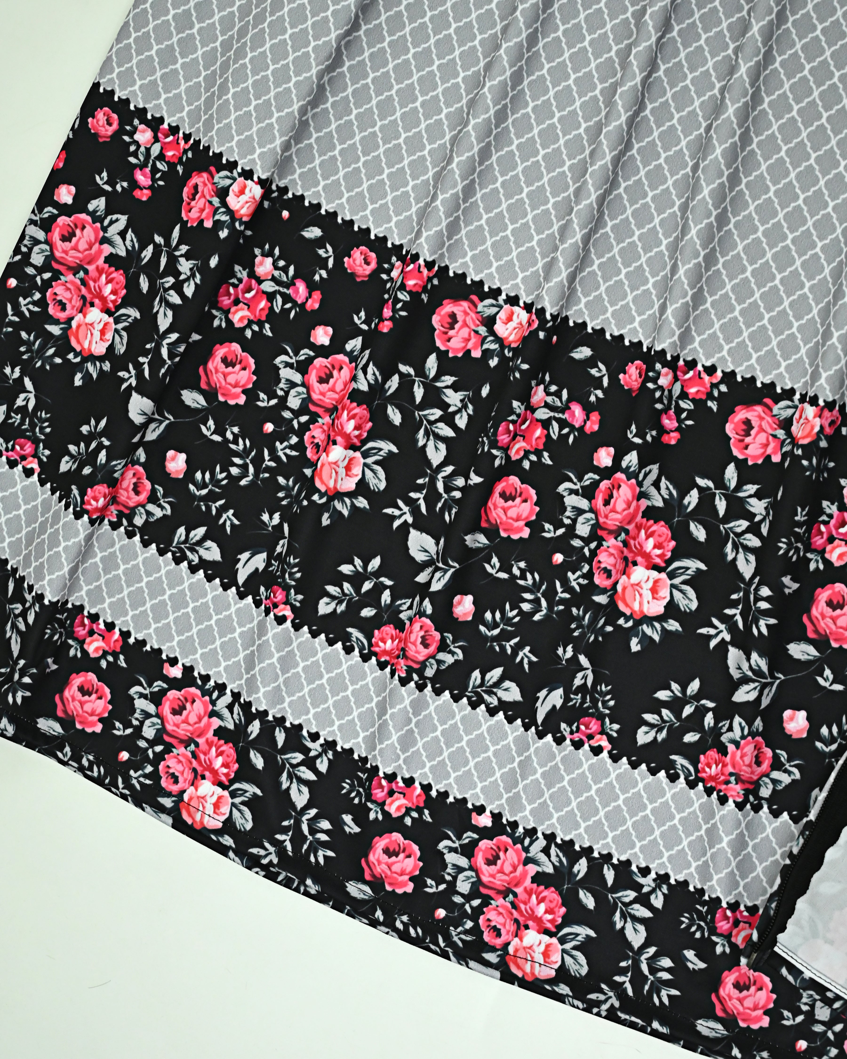 Light Grey Honey Comb Print Swim Wear Rida With Smart Floral Panel