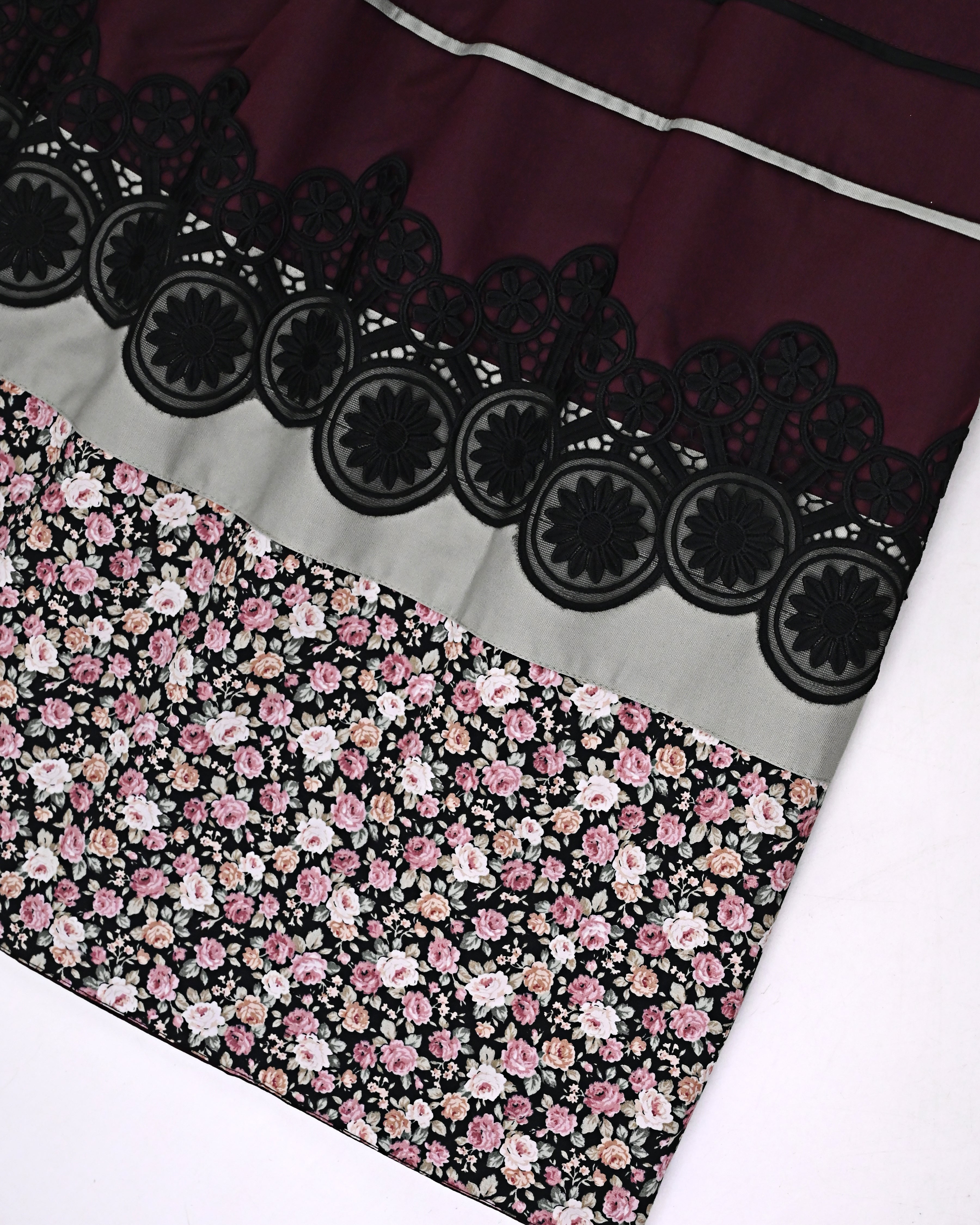 Burgundy Rida With Smart Mini Floral Print Panel & Smart Black Lace