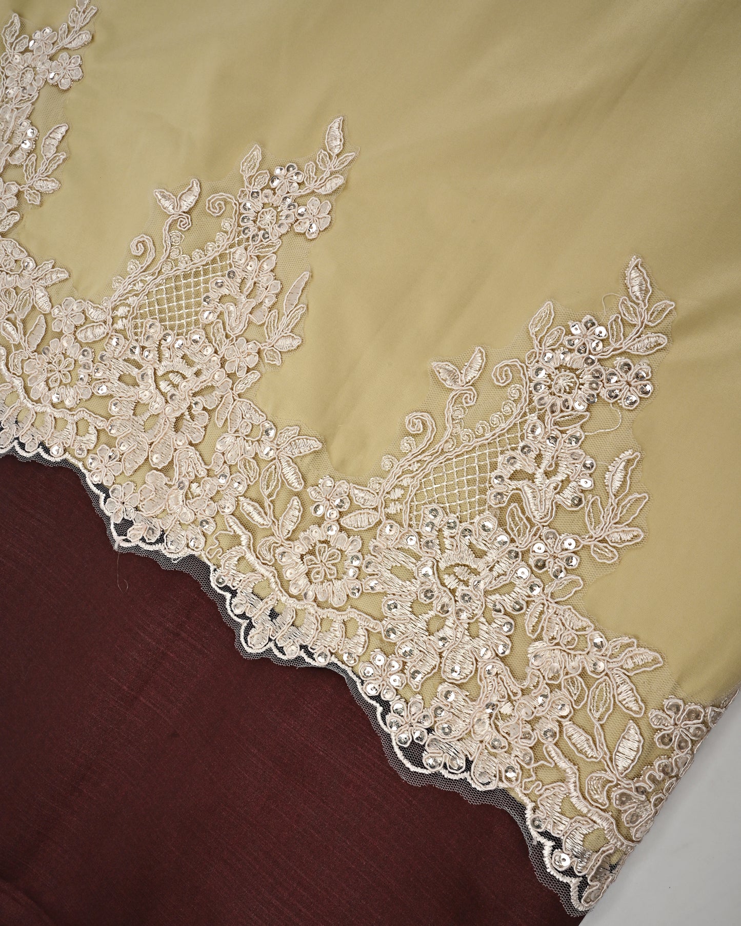 Light Green Rida With Smart Dark Panel & Smart Lace