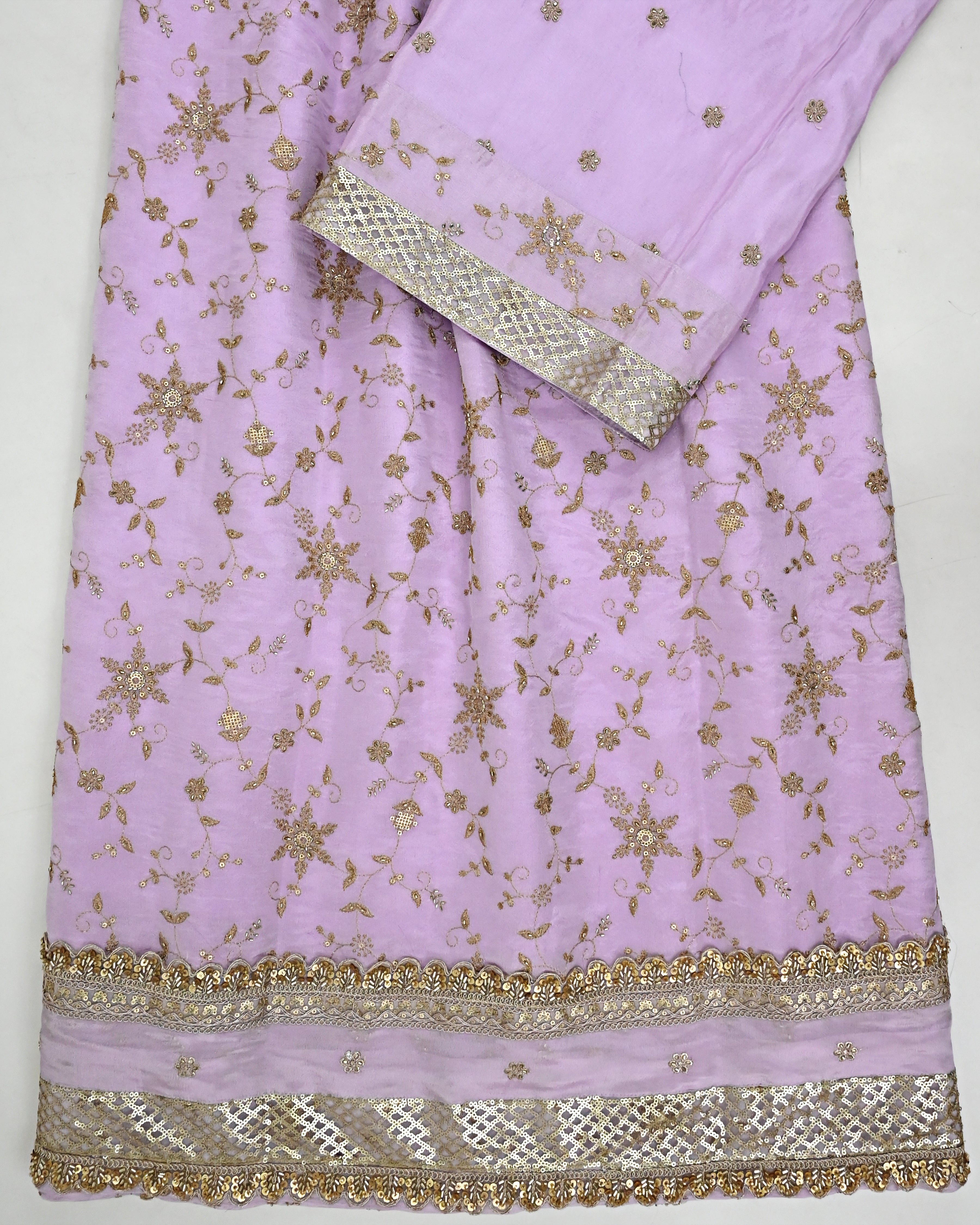 Light Purple Rida With Full Golden Work & Smart Golden Lacing