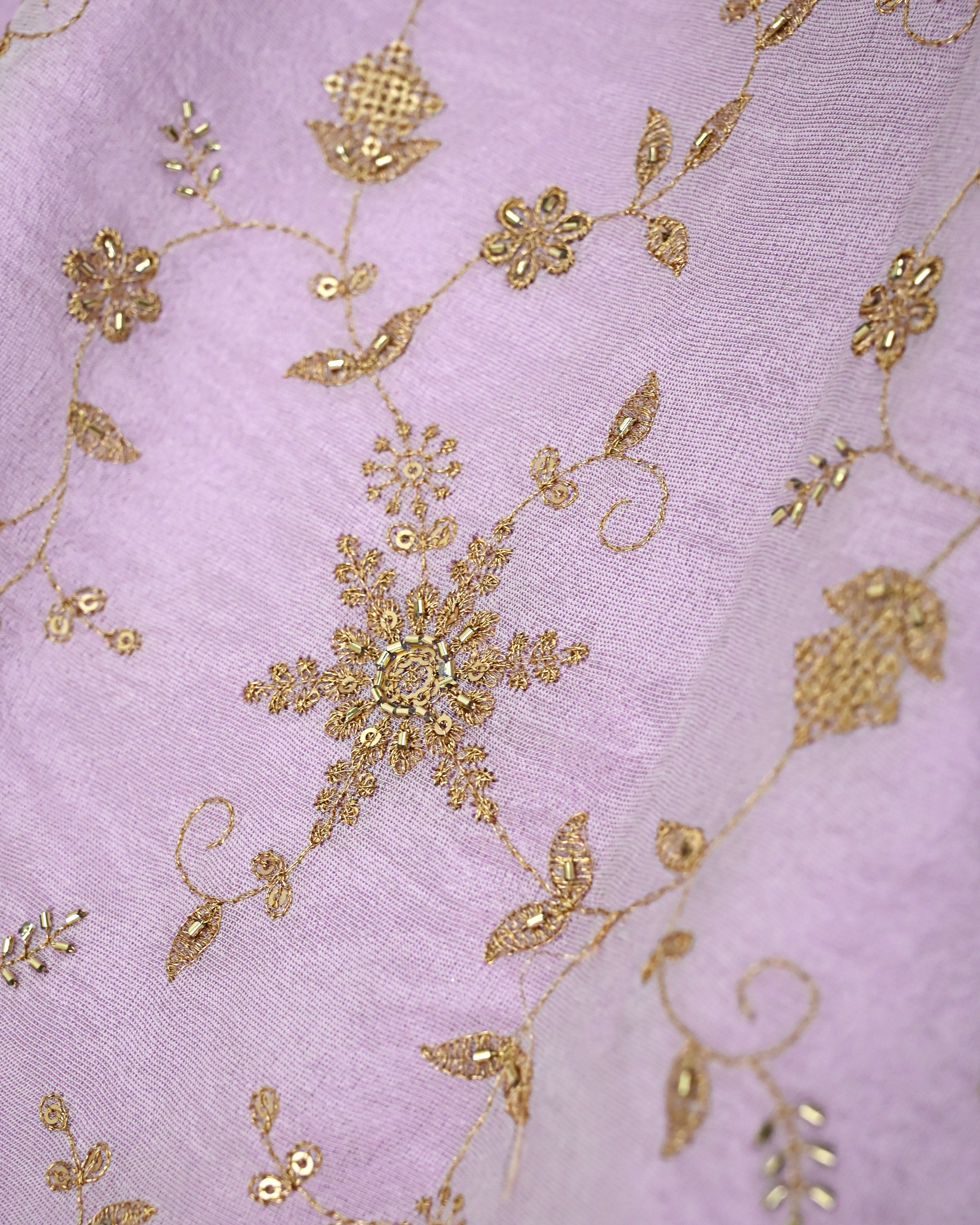 Light Purple Rida With Full Golden Work & Smart Golden Lacing