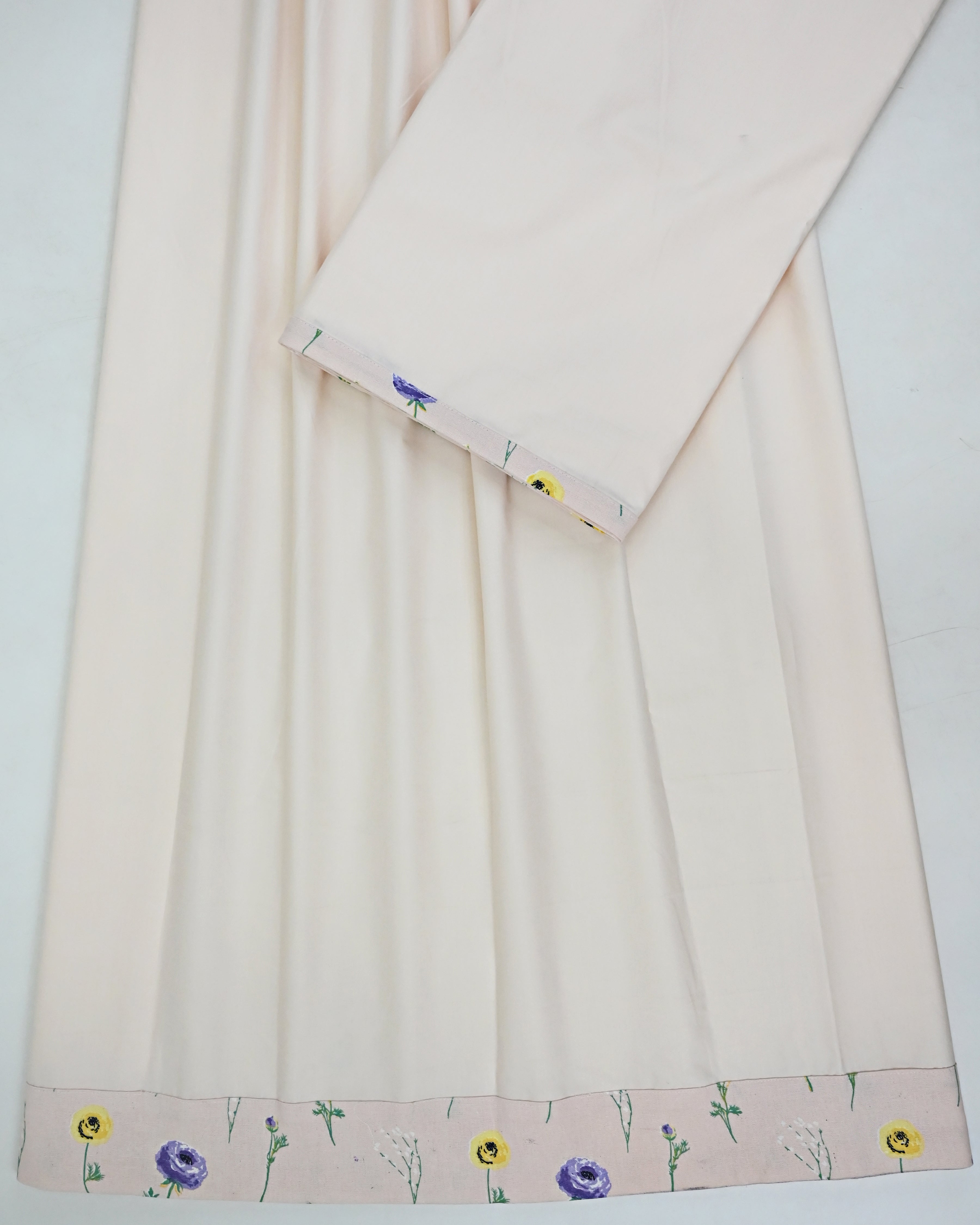 Light Beige Ohbat Rida With Smart Imported Floral Panel