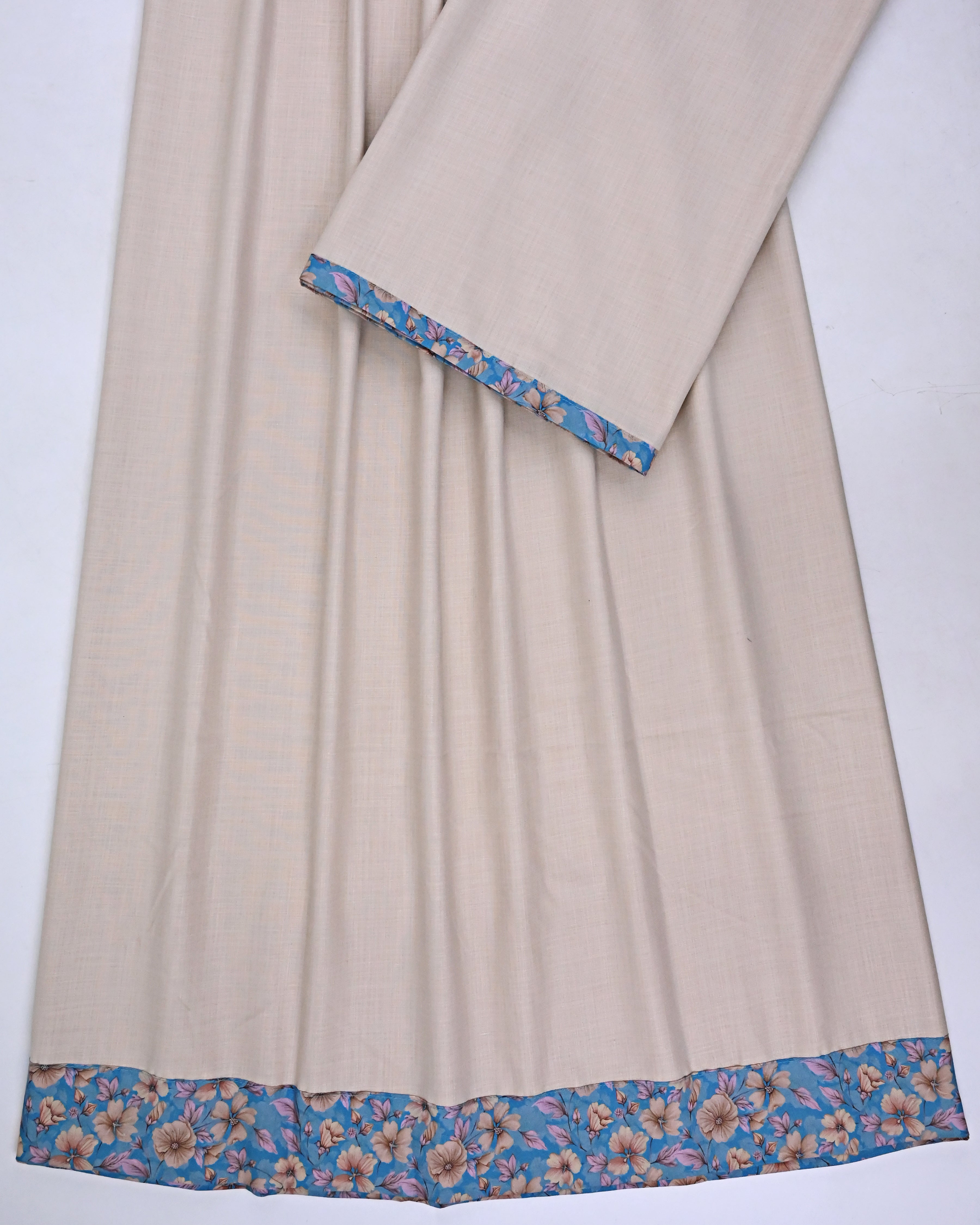 Beige Ohbat Rida With Smart Floral Small Panel