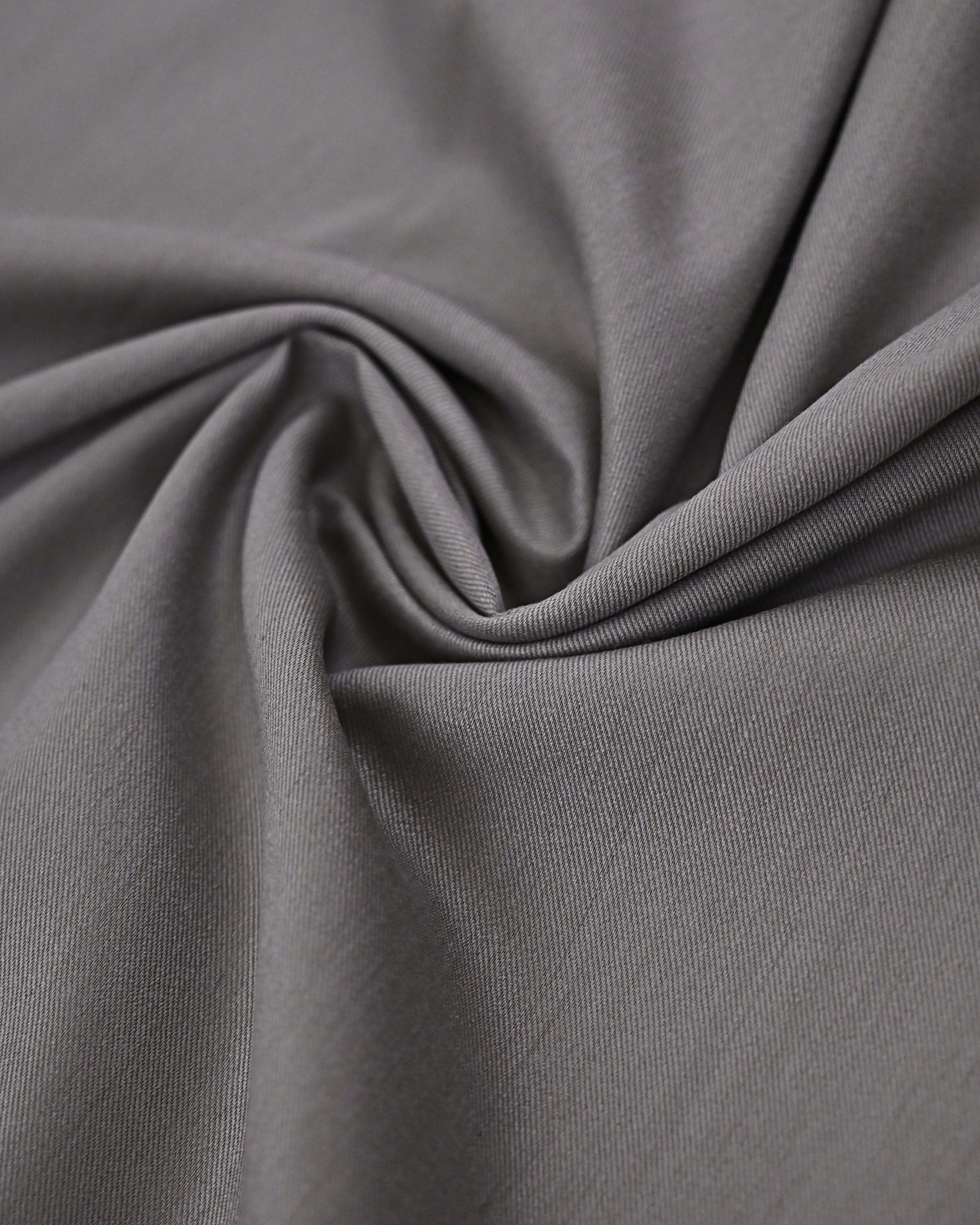 Charcoal Grey Ohbat Rida With Smart Floral Panel
