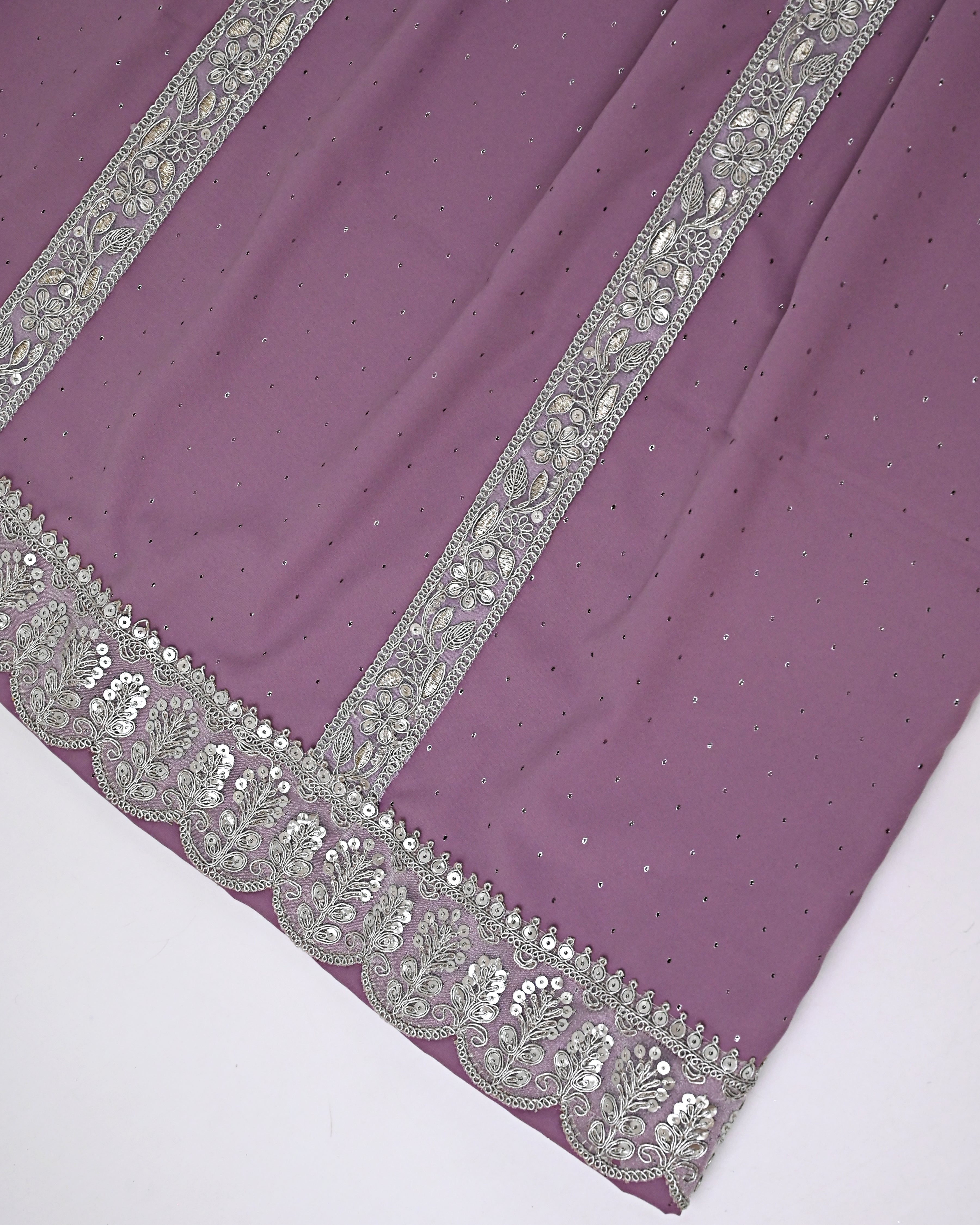 Dusty Purple Shining Rida With Smart Lace Panel & Golden Lace