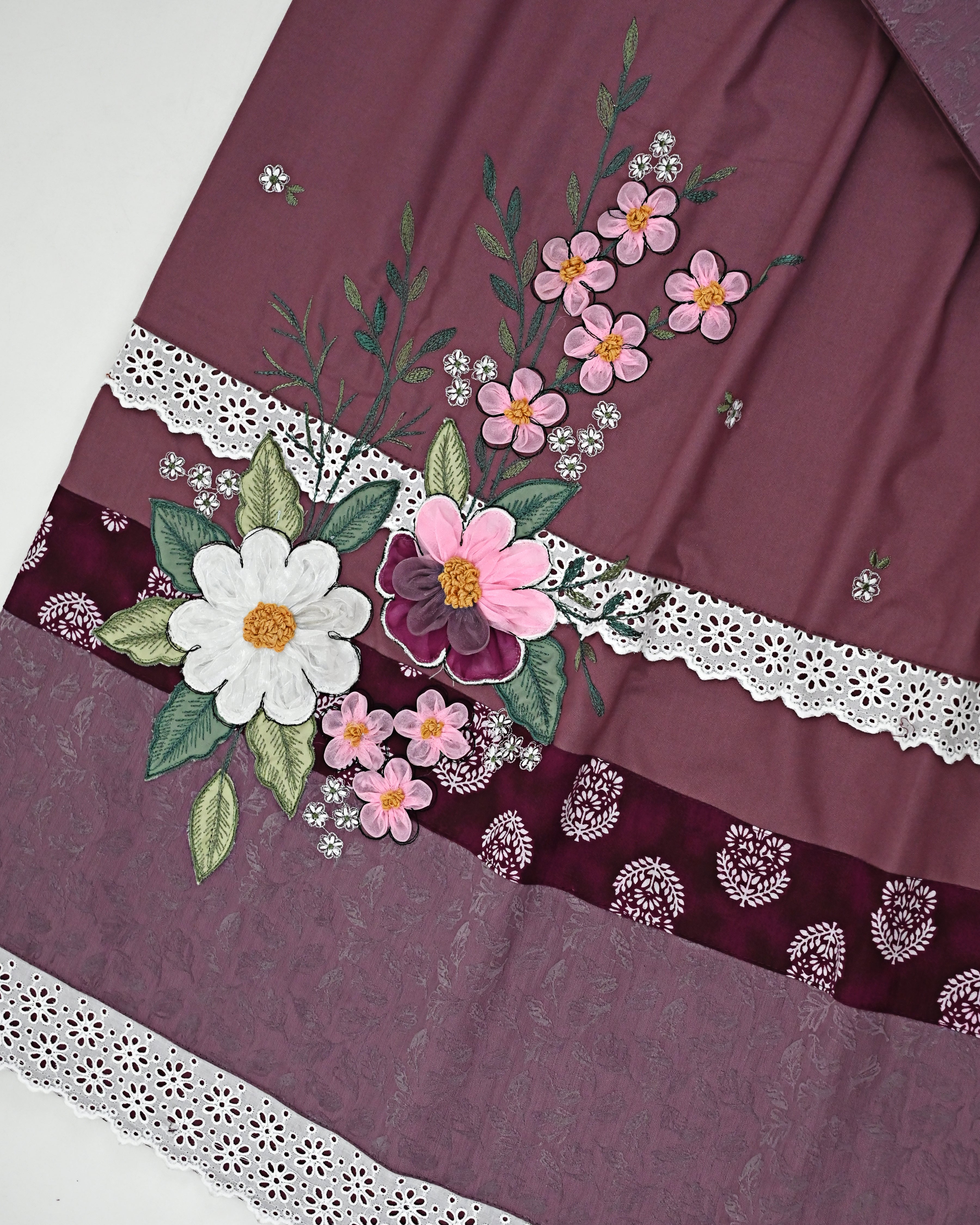 Dusty Rose Rida With Smart Lace Panel & Smart Floral Work