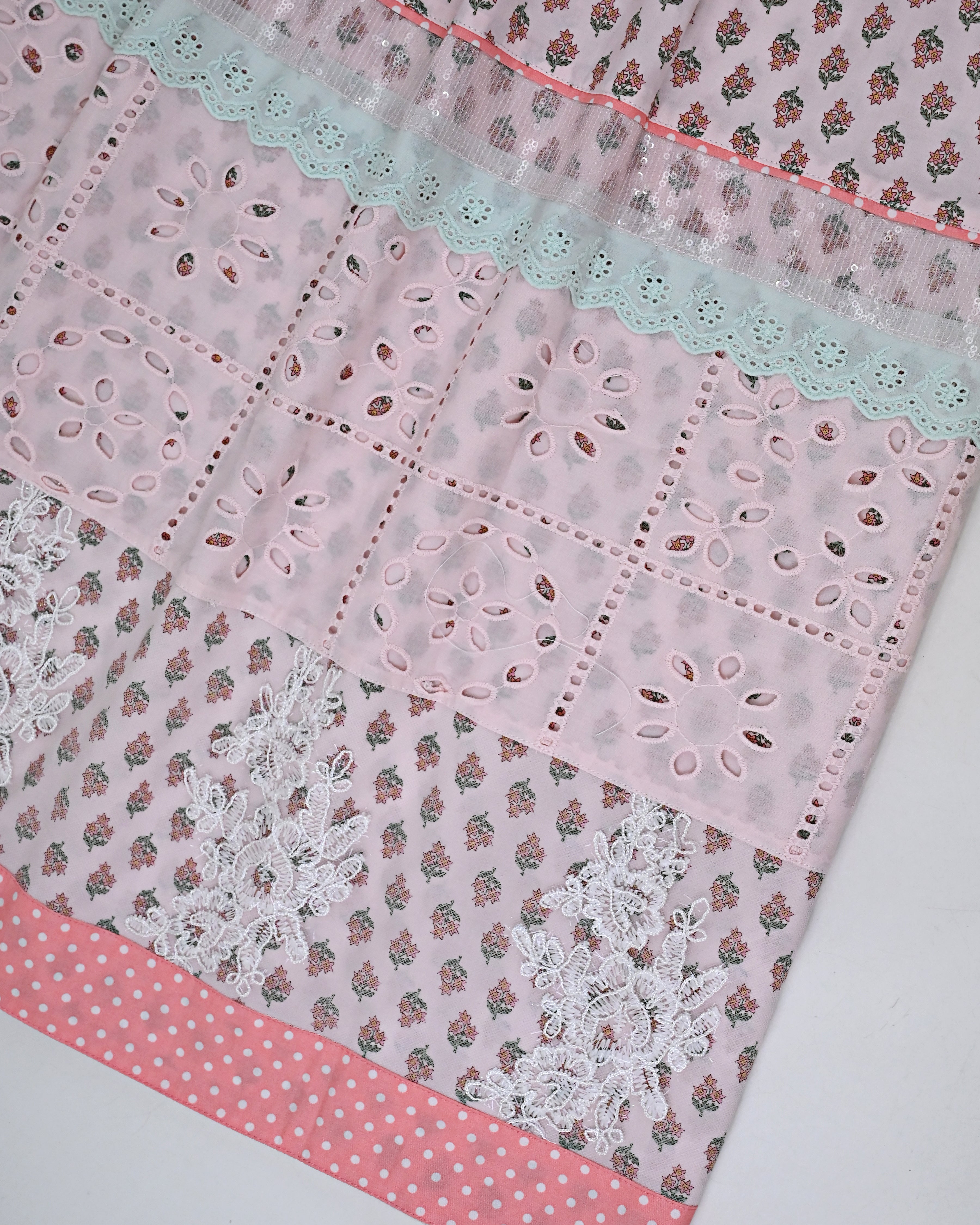 Pastel Pink Floral Print Rida With Smart Sequence Hakoba & Floral Lacing