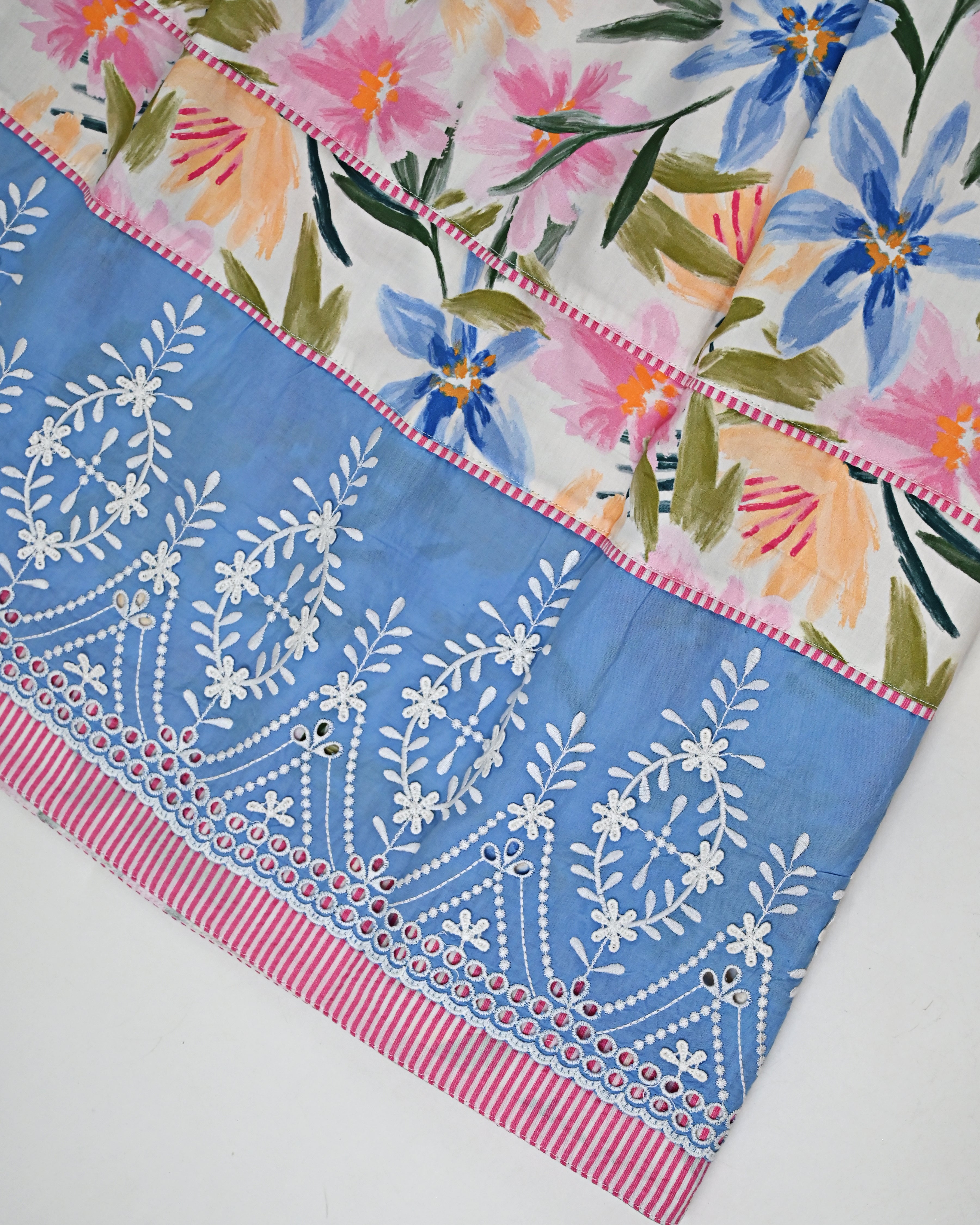 Multi Color Floral Print Rida With Smart Blue Panel With Floral Embroidery & Pipin