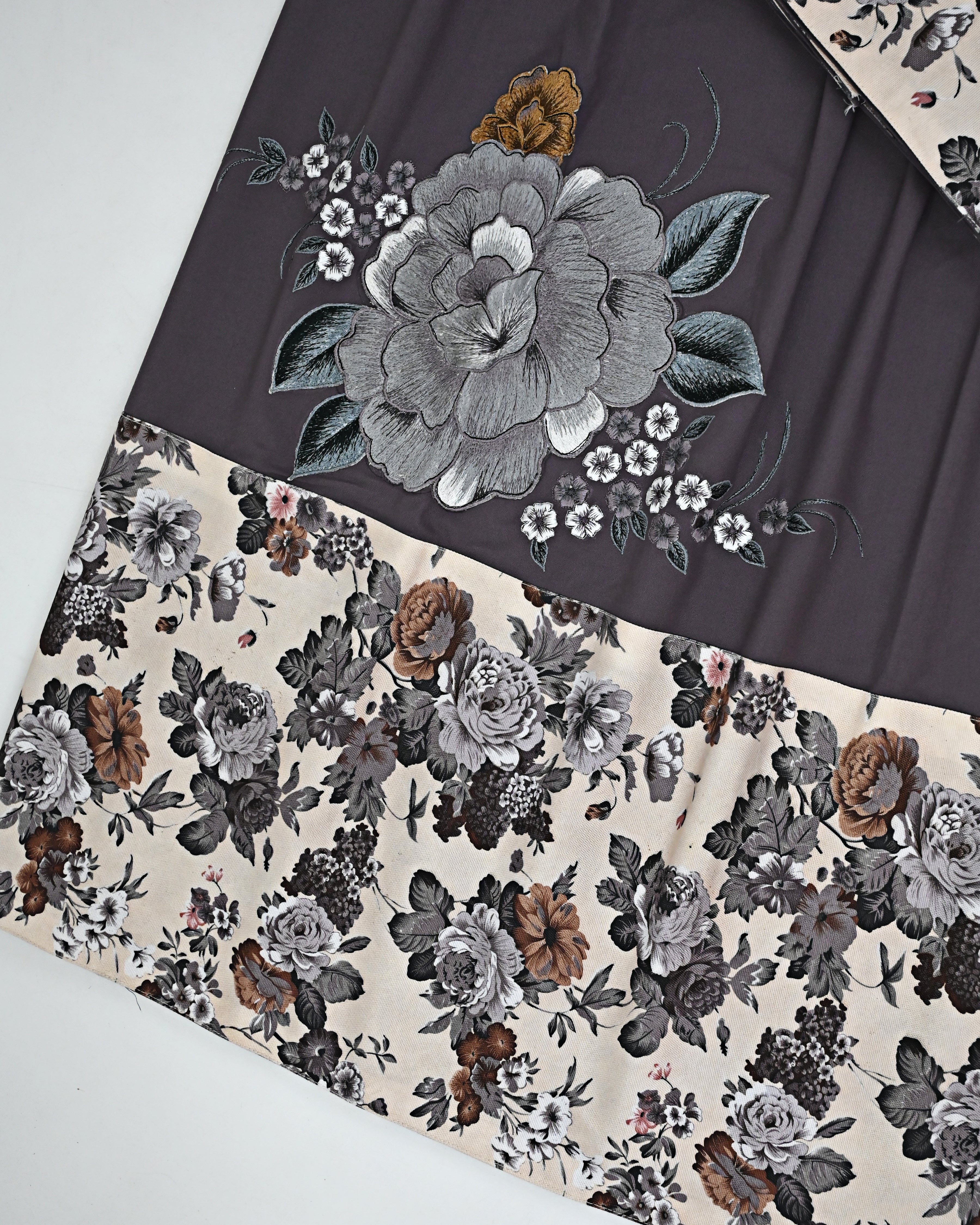 Dark Charcoal Grey Rida With Imported Floral Panel & Beautiful Floral Applique Work