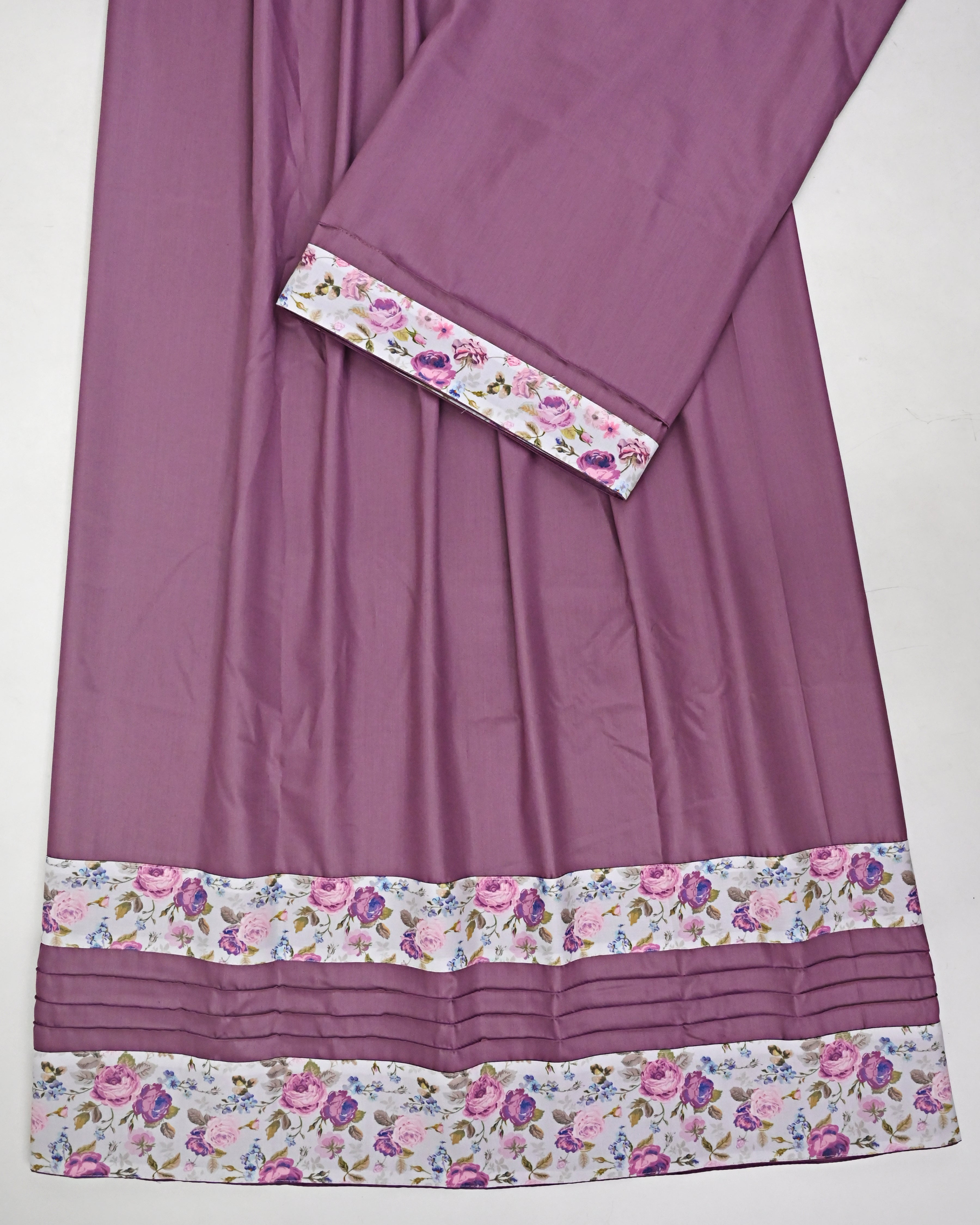 Muted Grape Ohbat Rida With Smart Two Floral Panel & Pintex-950/-