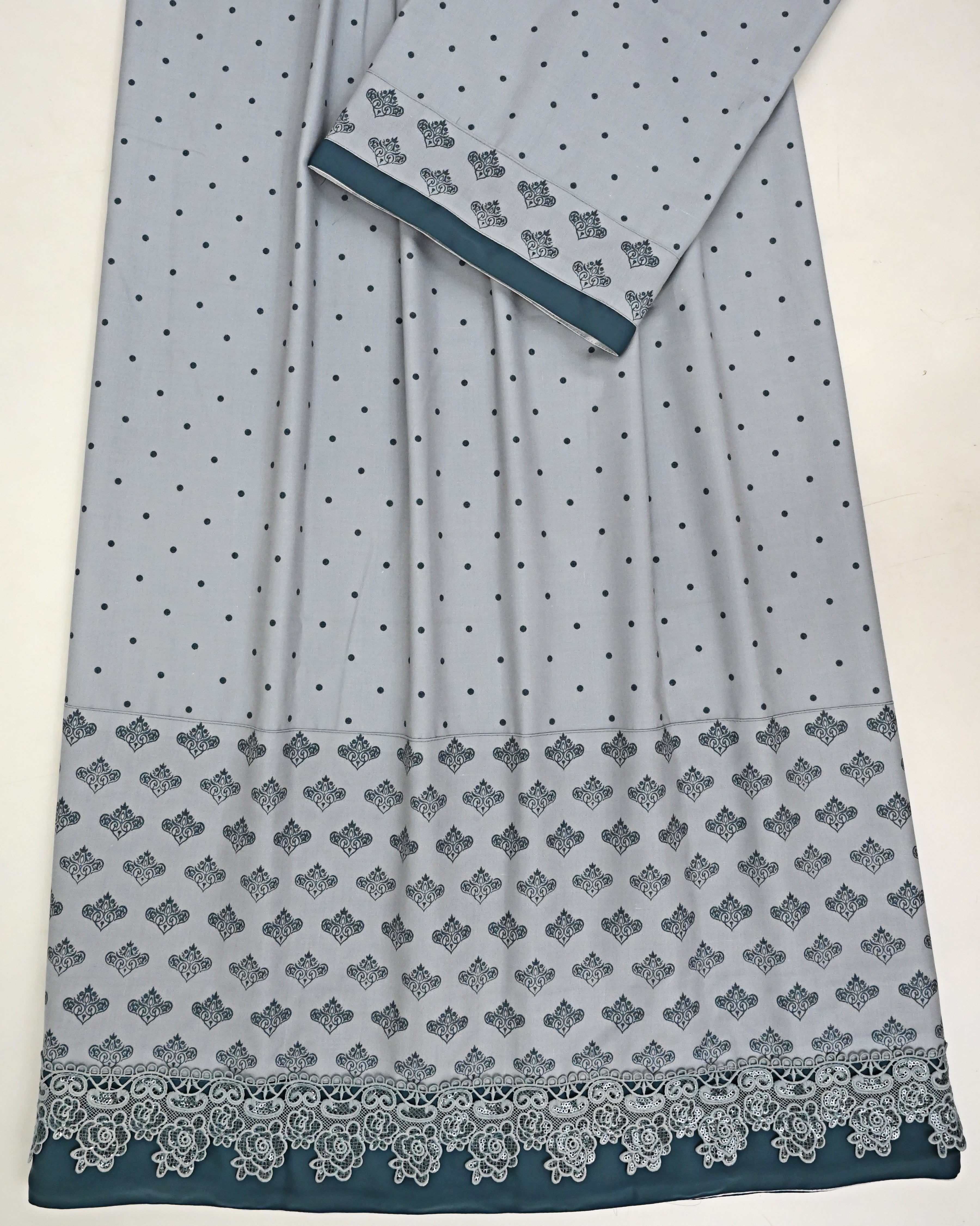 Light Grey Dark Polka Dots Rida With Smart Design Panel & Smart Grey Lace