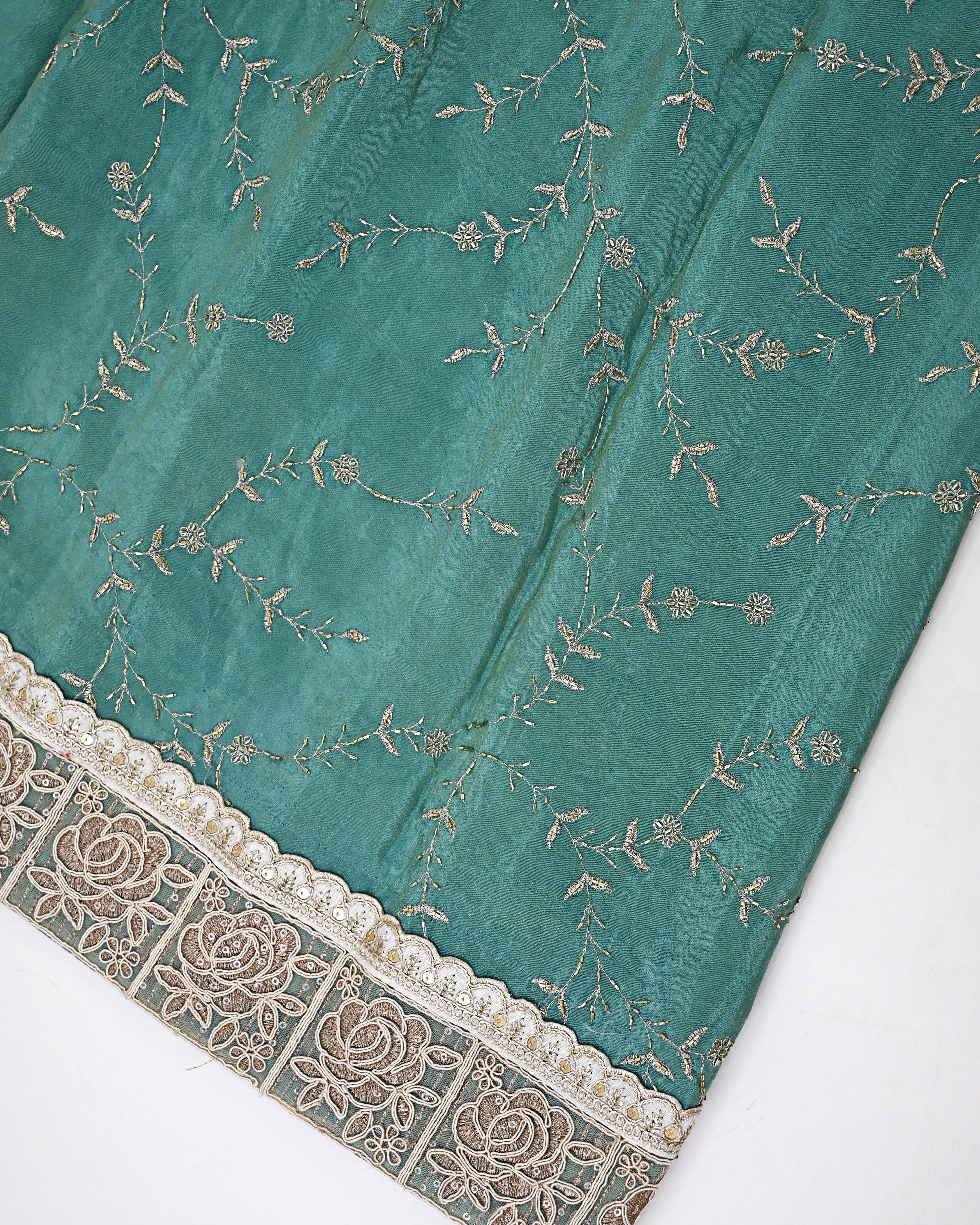 Teal Green Rida With Full Floral Aari Work & Smart Golden Floral Lace