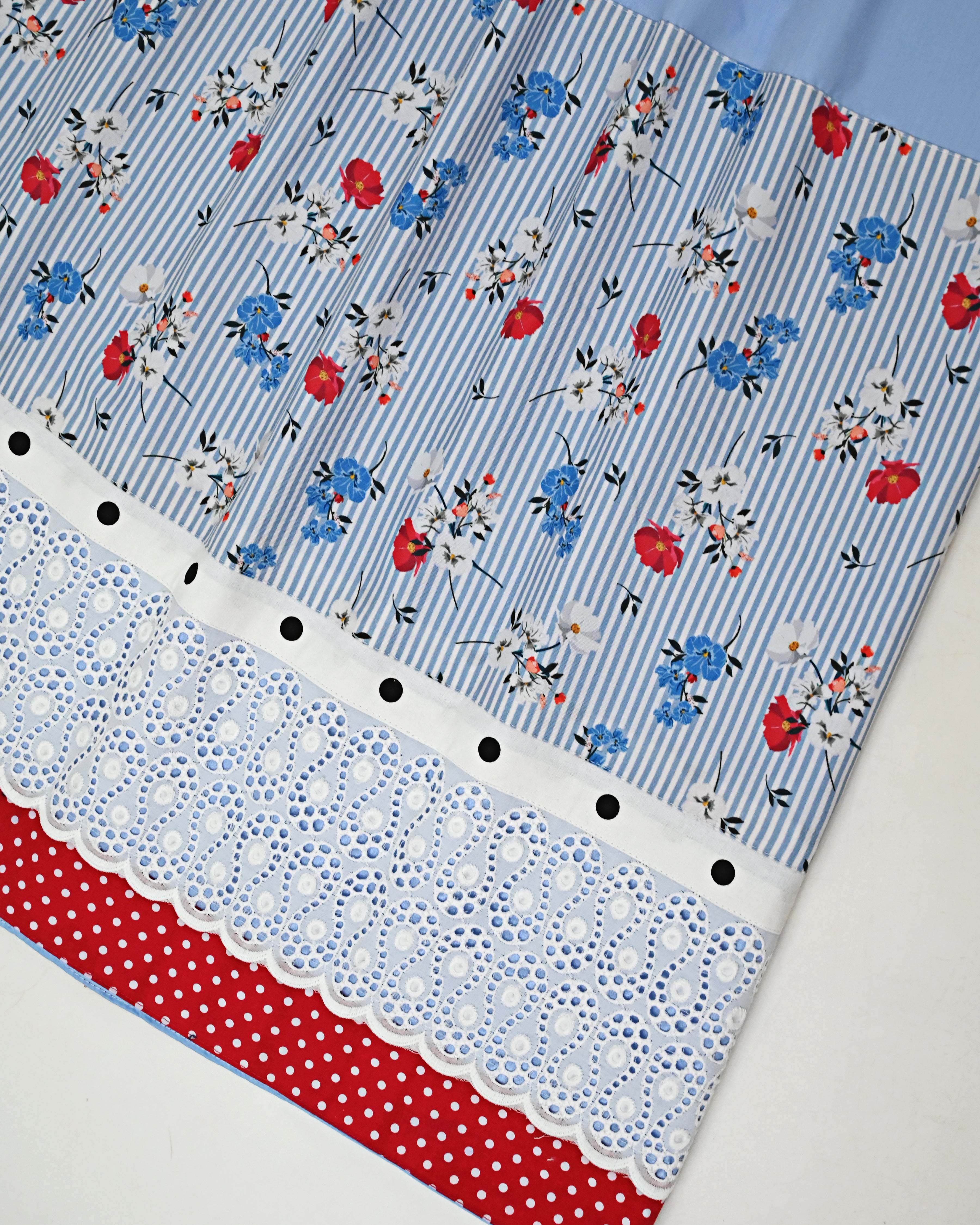 Light Blue Rida With Smart Floral Print Panel & Smart White Lace