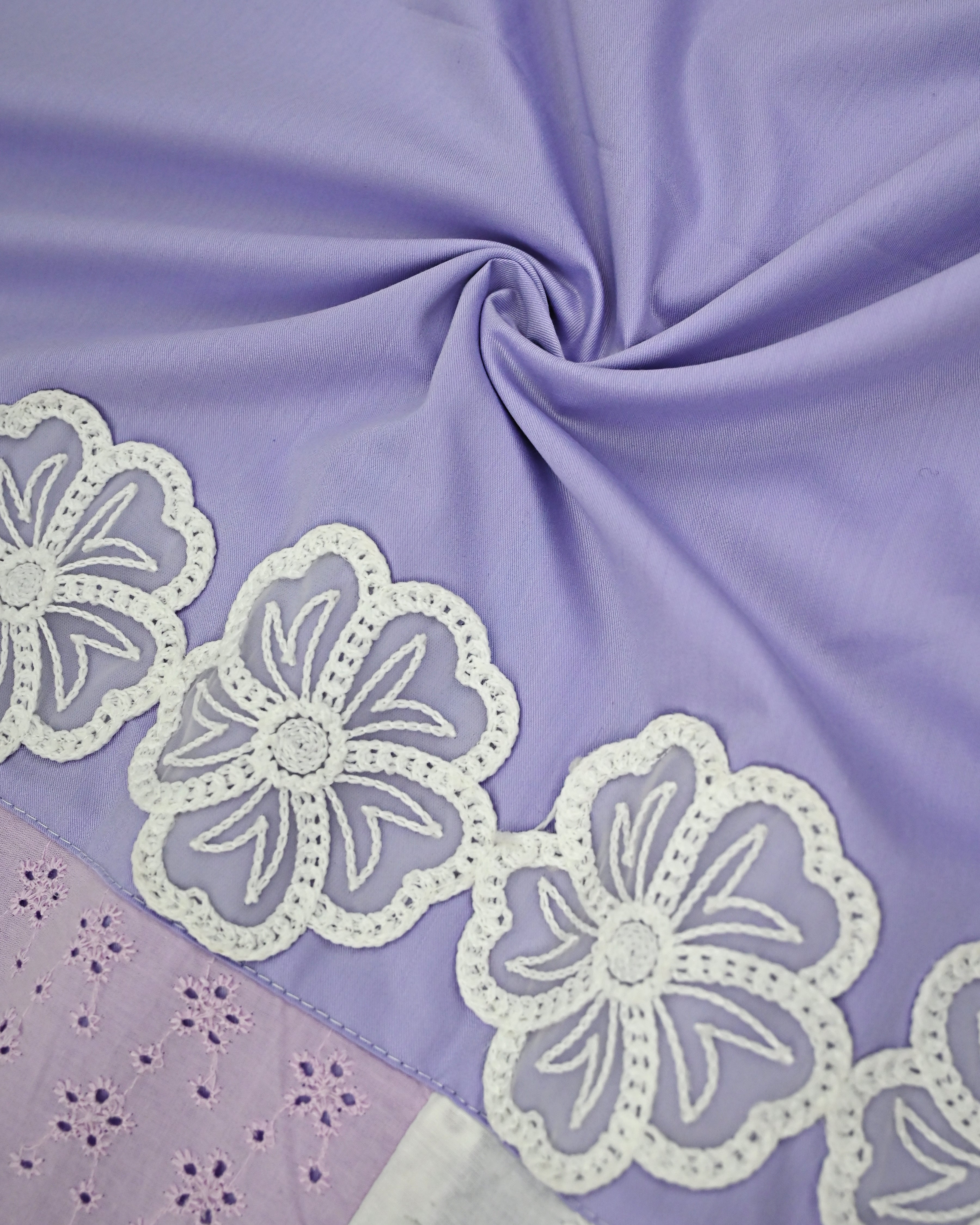 Lilac Rida With Smart Box Pattern Panel & Floral Lace