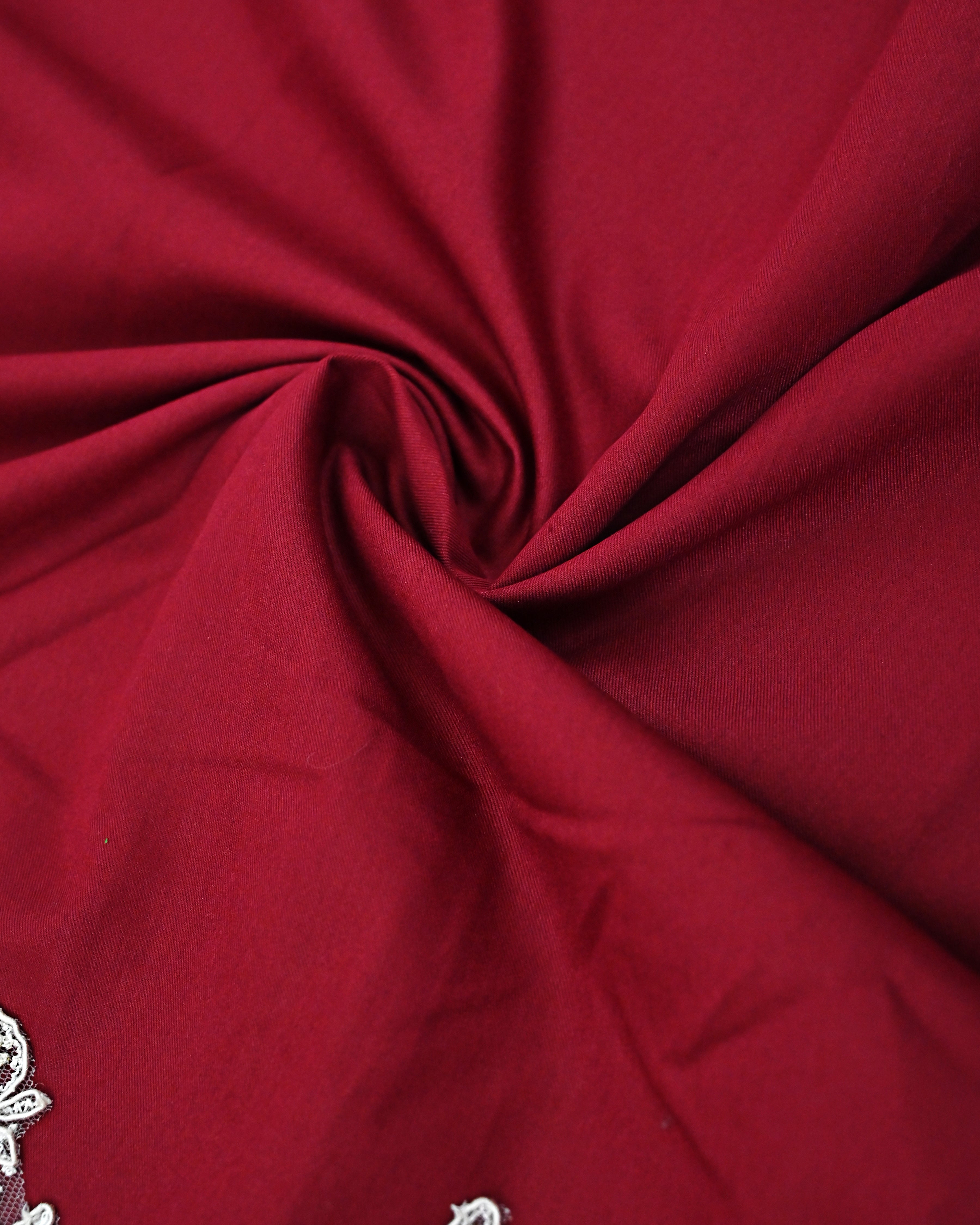 Wine Red Rida With Heavy Panel Floral Aari Work & Smart Lacing-3950/-