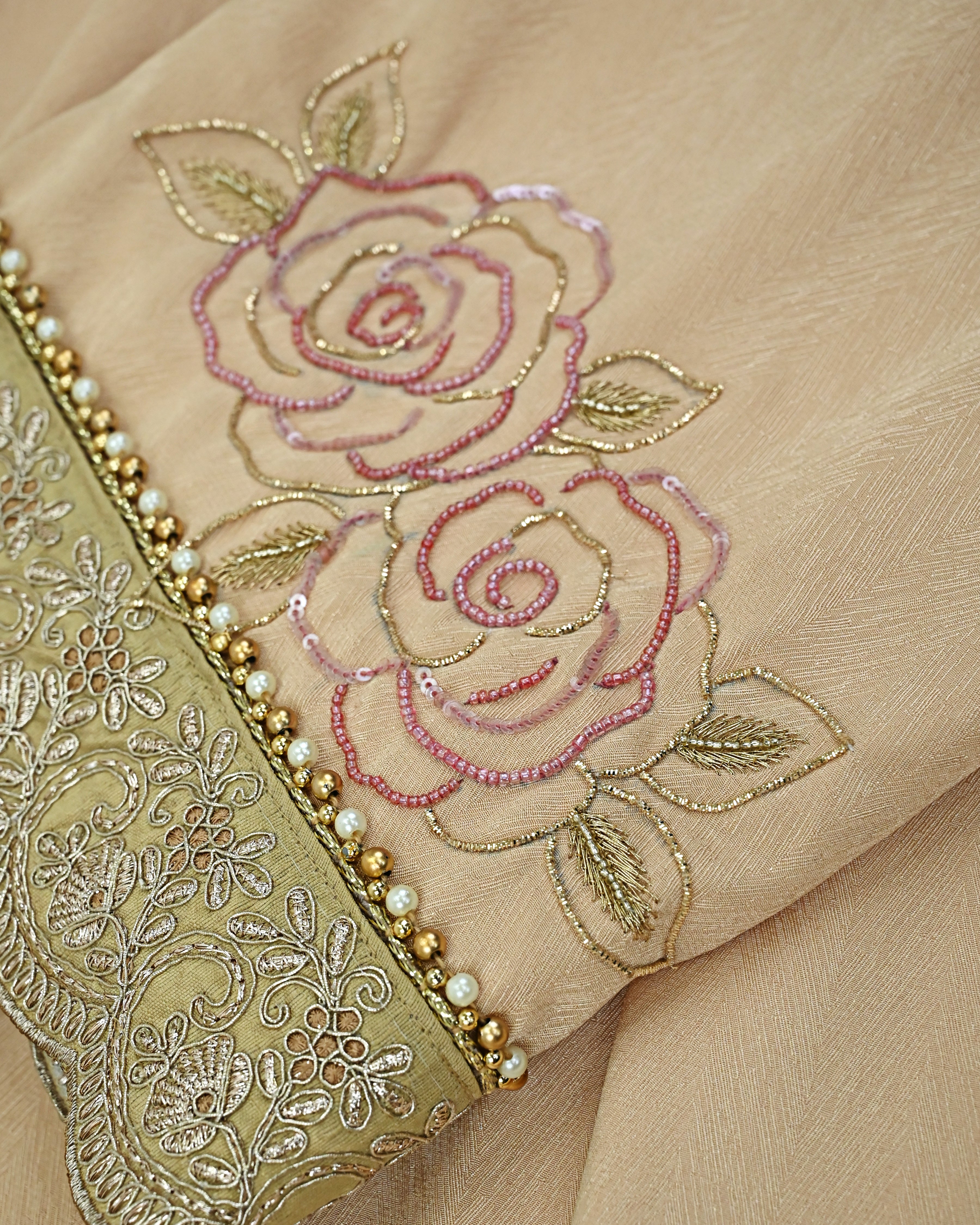 Golden Heavy Rida With Heavy Look Lace & Heavy Floral Aari Work-4950/-