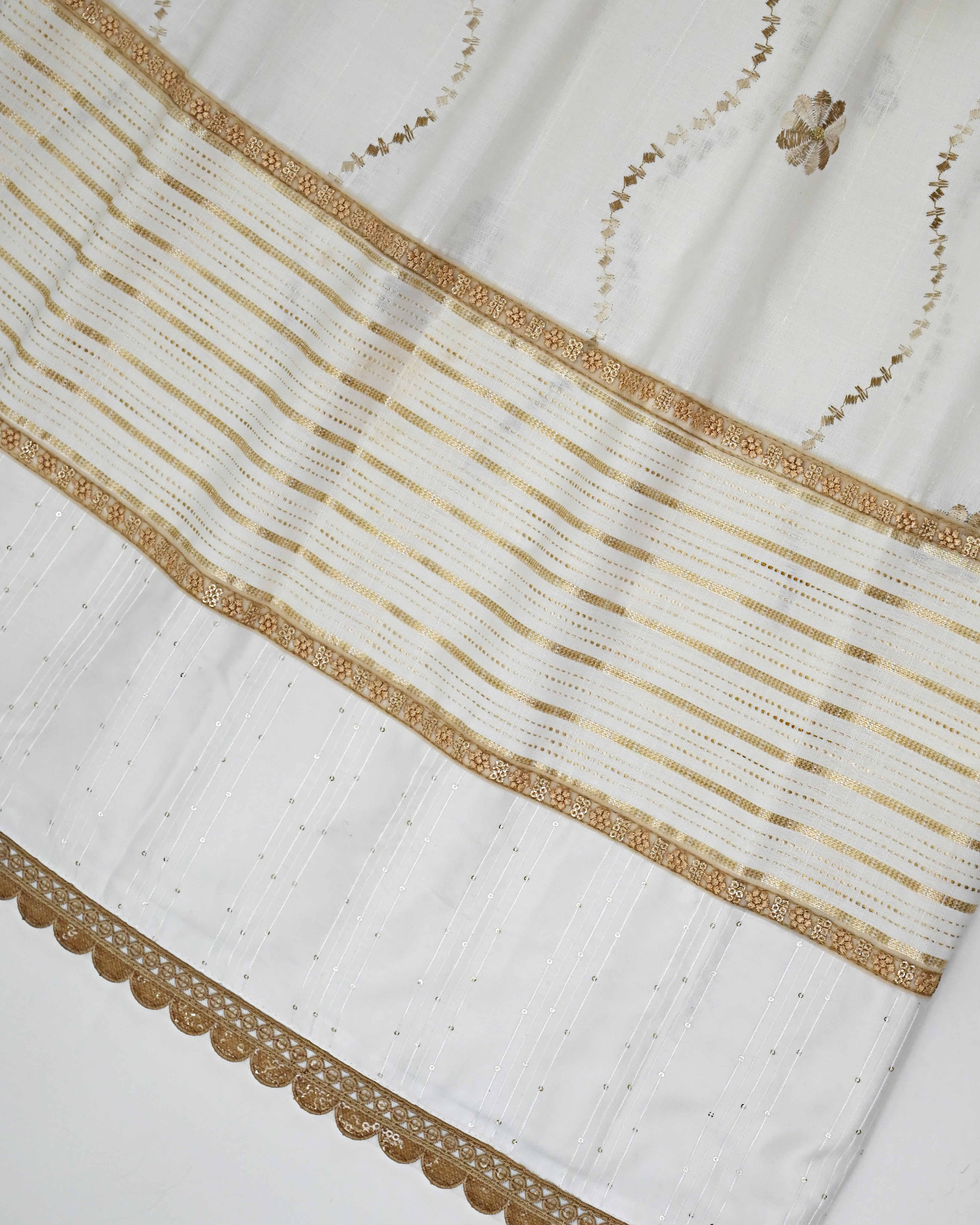 Off White Rida With Smart Floral & Smart Golden Stripes Panel & Golden Lace-2050/-