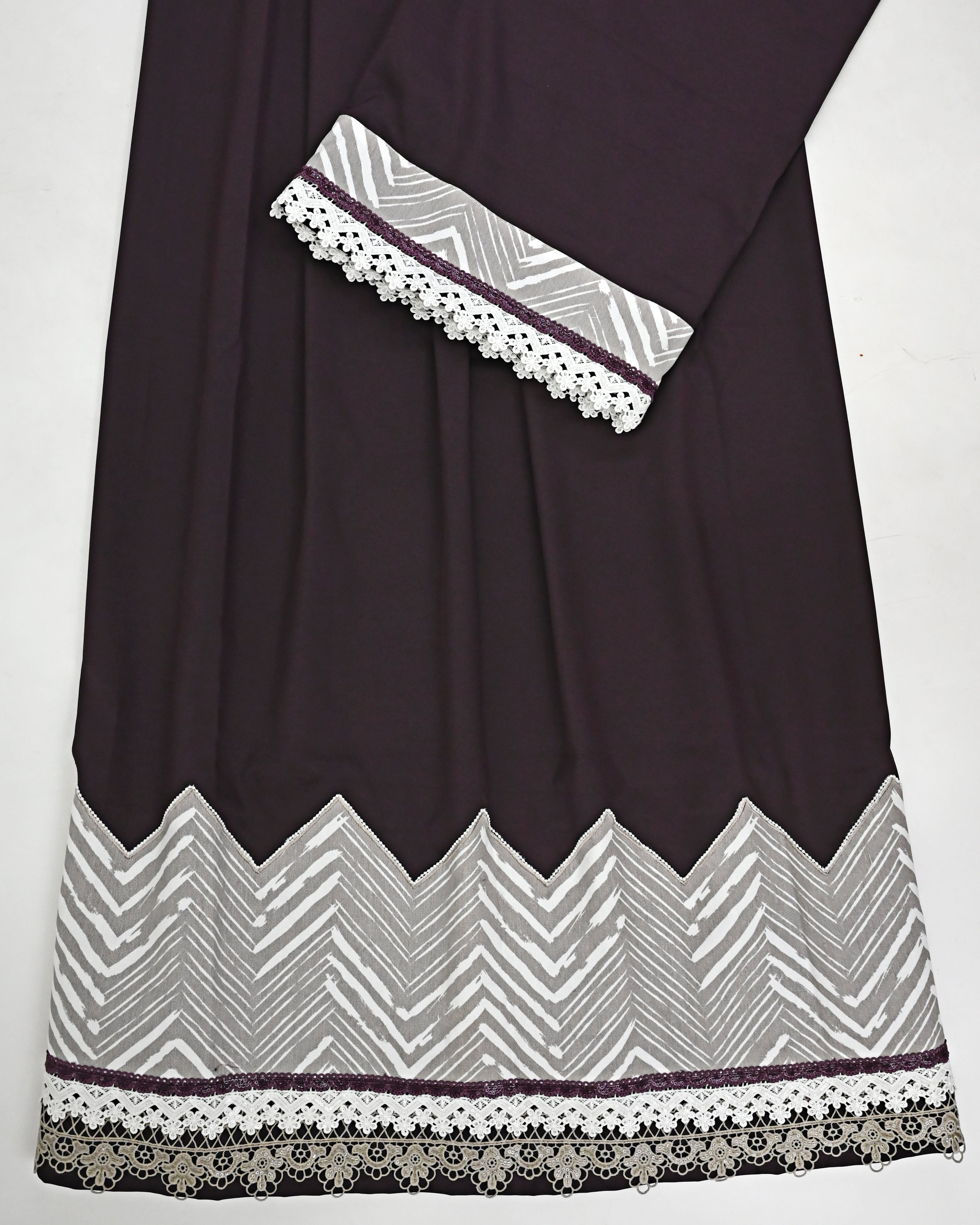 Dark Plum Rida With Smart Lace & Chevron Panel & Pearl Coding In Panel