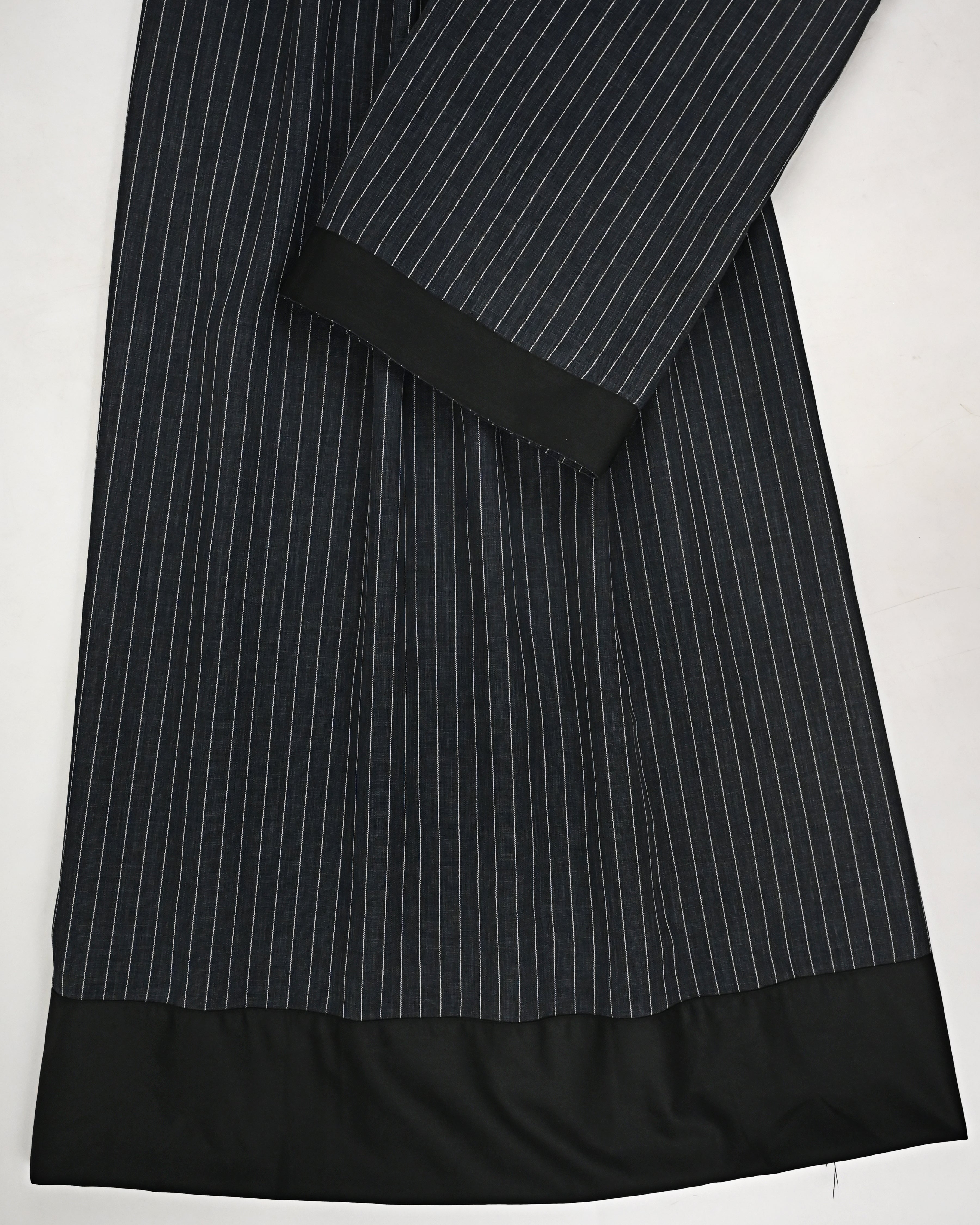 Charcoal Black Lining Ohbat Rida With Black Plain Panel-950/-