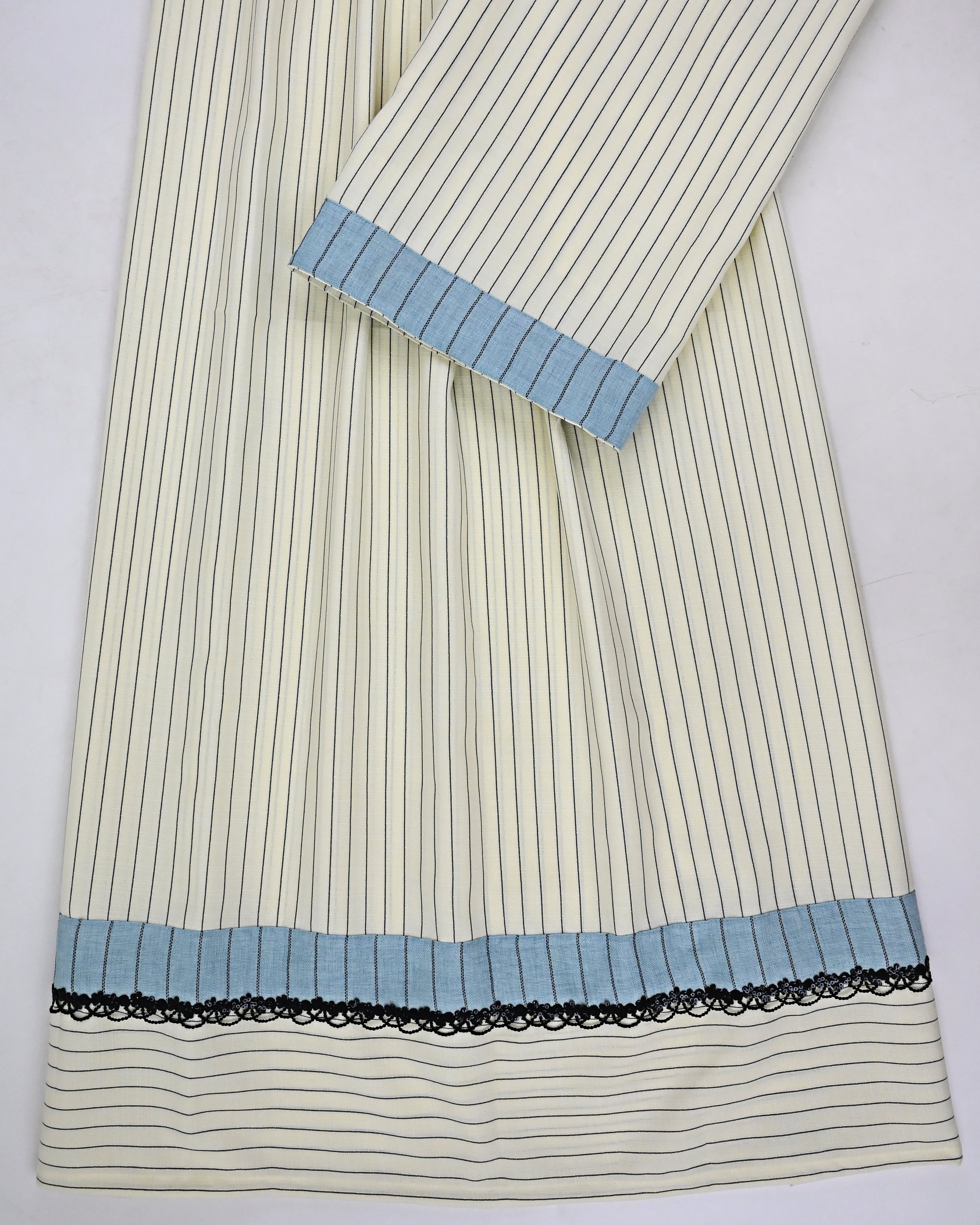 Lemon Yellow Lining With Smart Blue Panel & Smart Lace-1100/-
