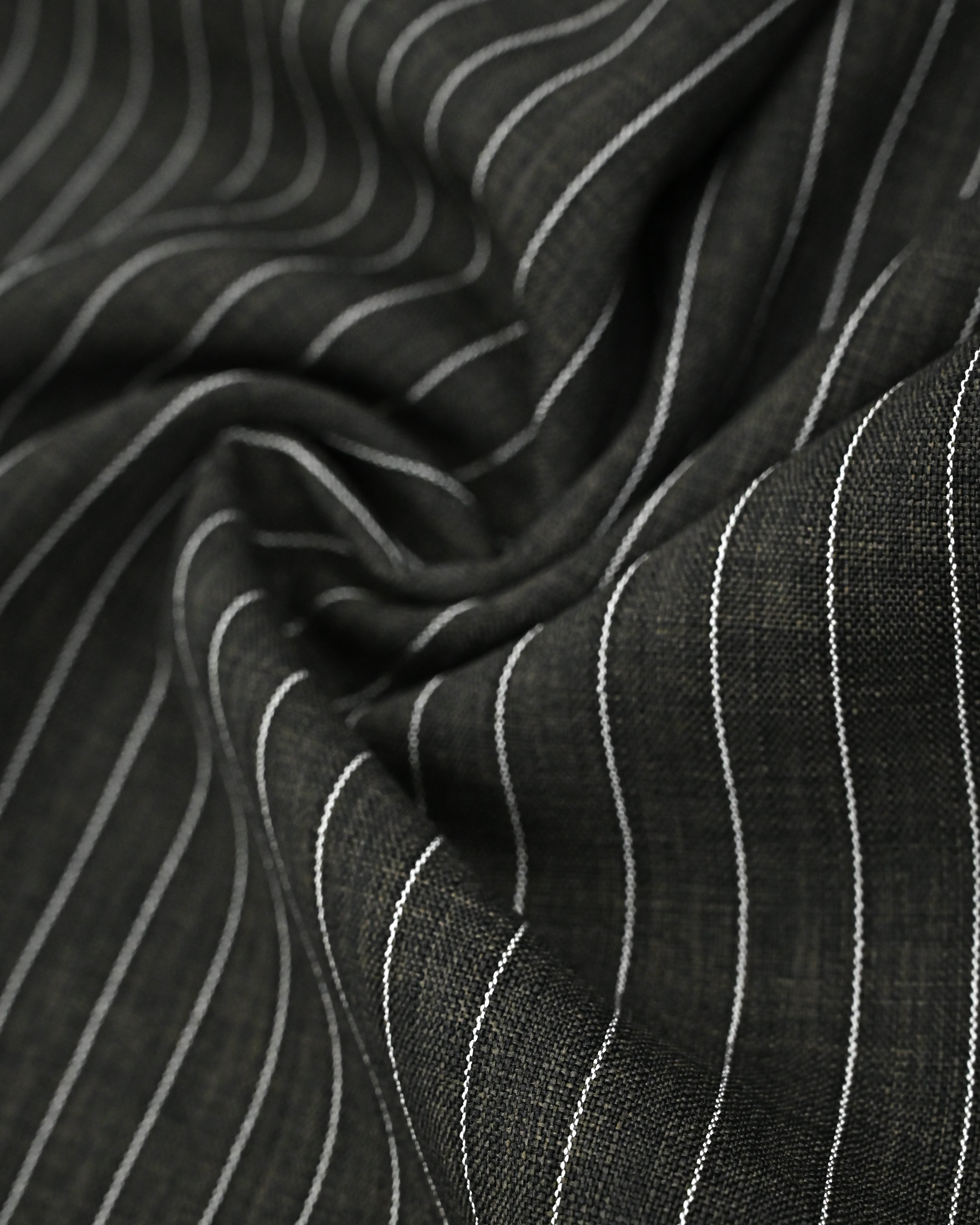 Charcoal Black White Lining Rida With Smart Cream Panel & Small Black Lace