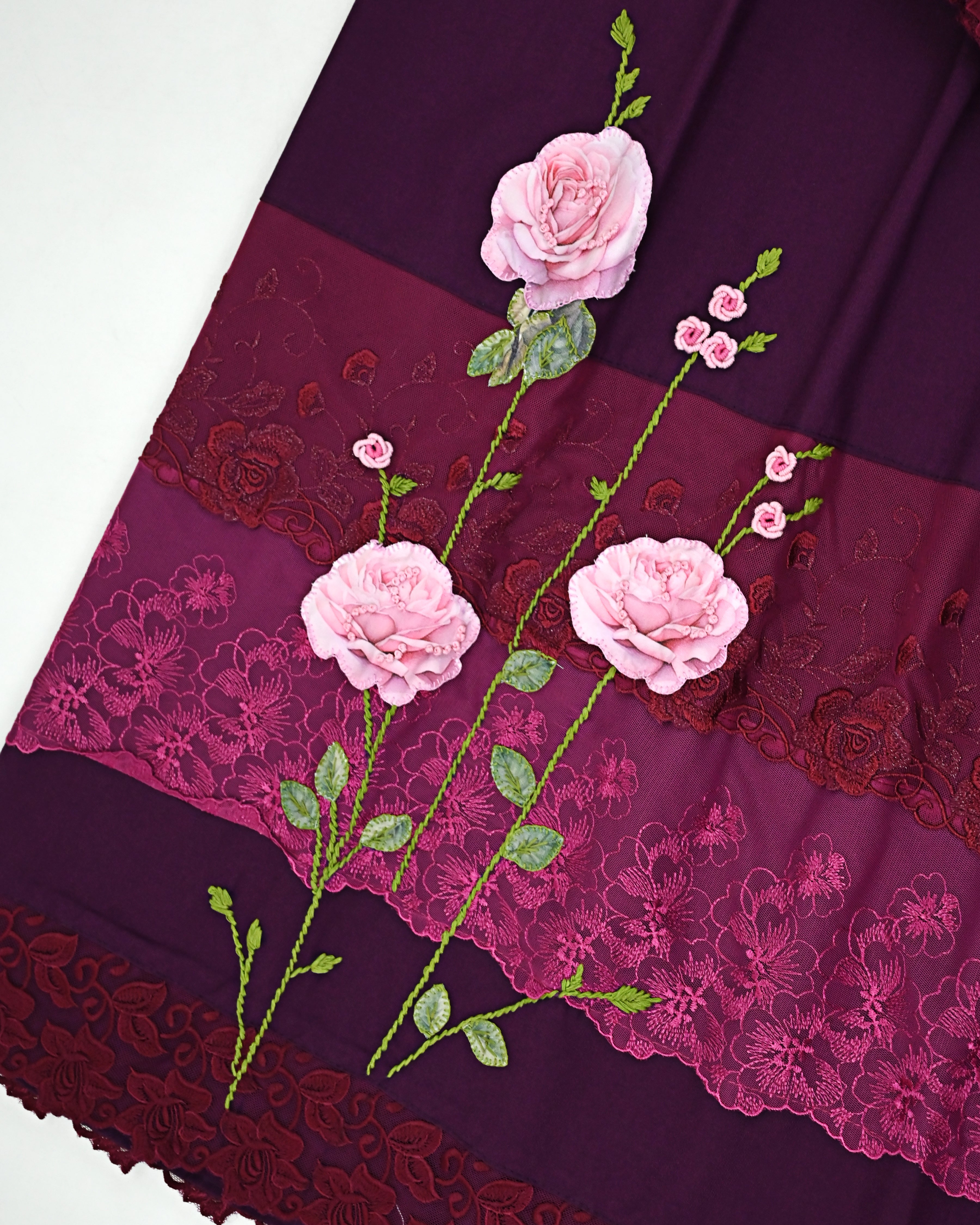 Deep Magenta Rida With Smart Dark Floral Lacing & Smart Floral Applique Work