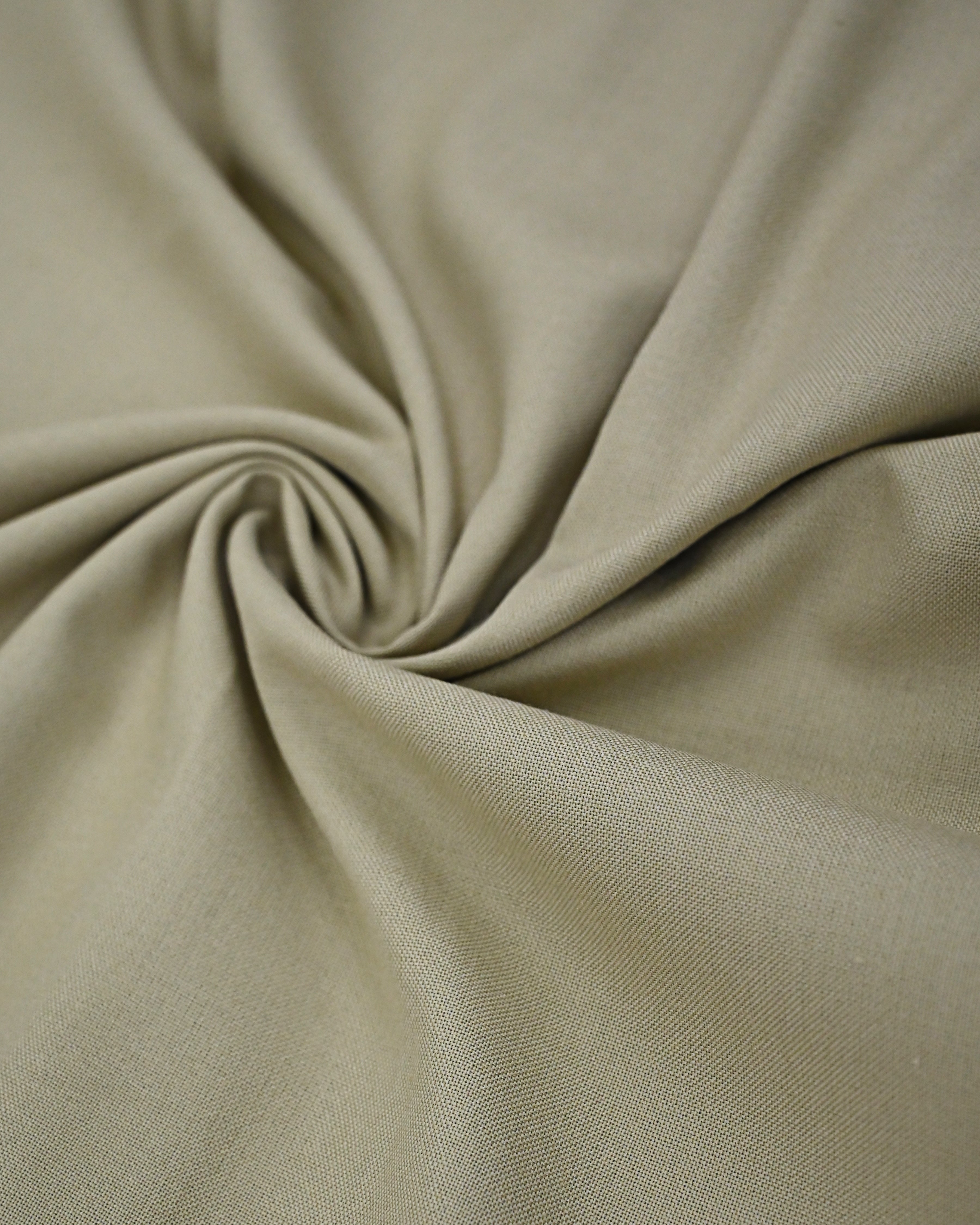Sage Green Rida With Red Lace Hakoba Panel & Smart Floral Border Work