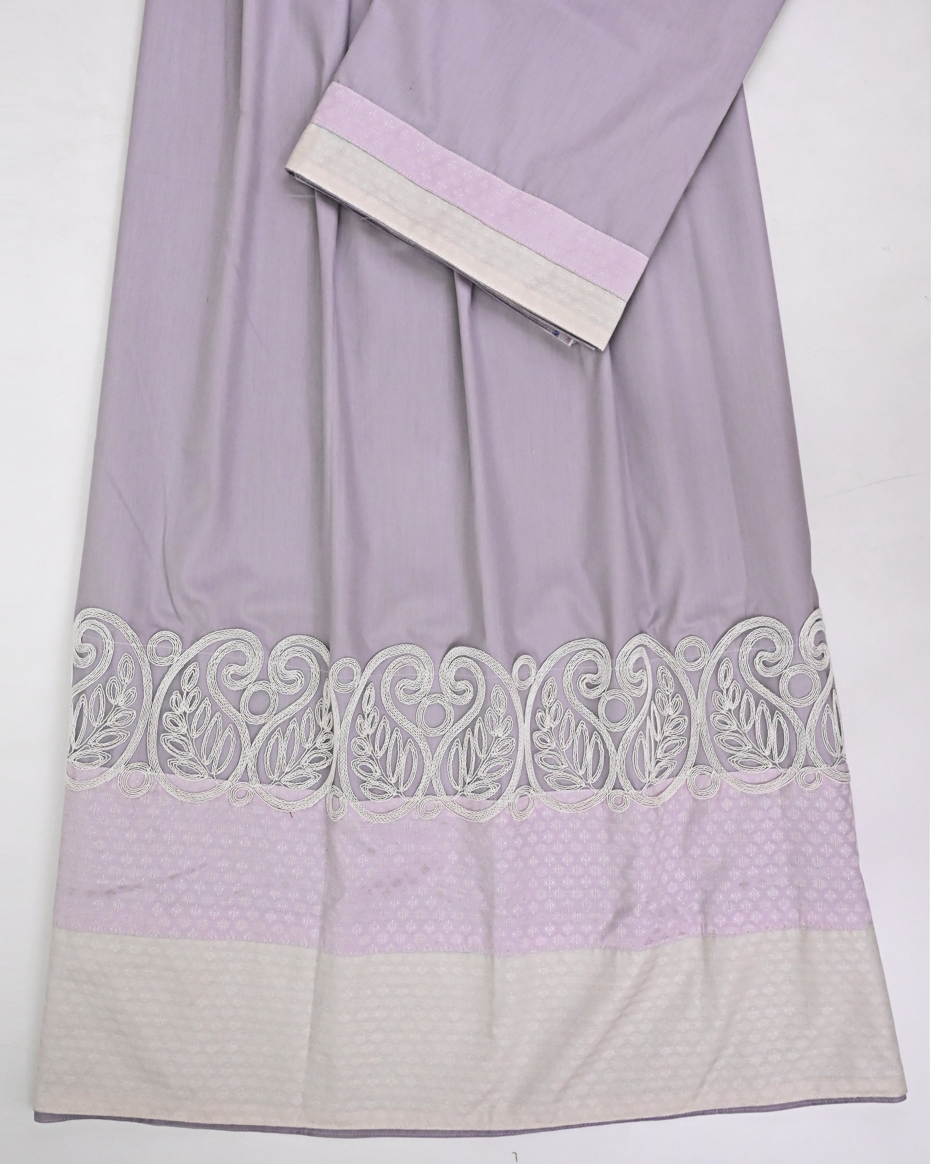Muted Mauve Rida With Smart Floral Lace & Smart Self Print Panel