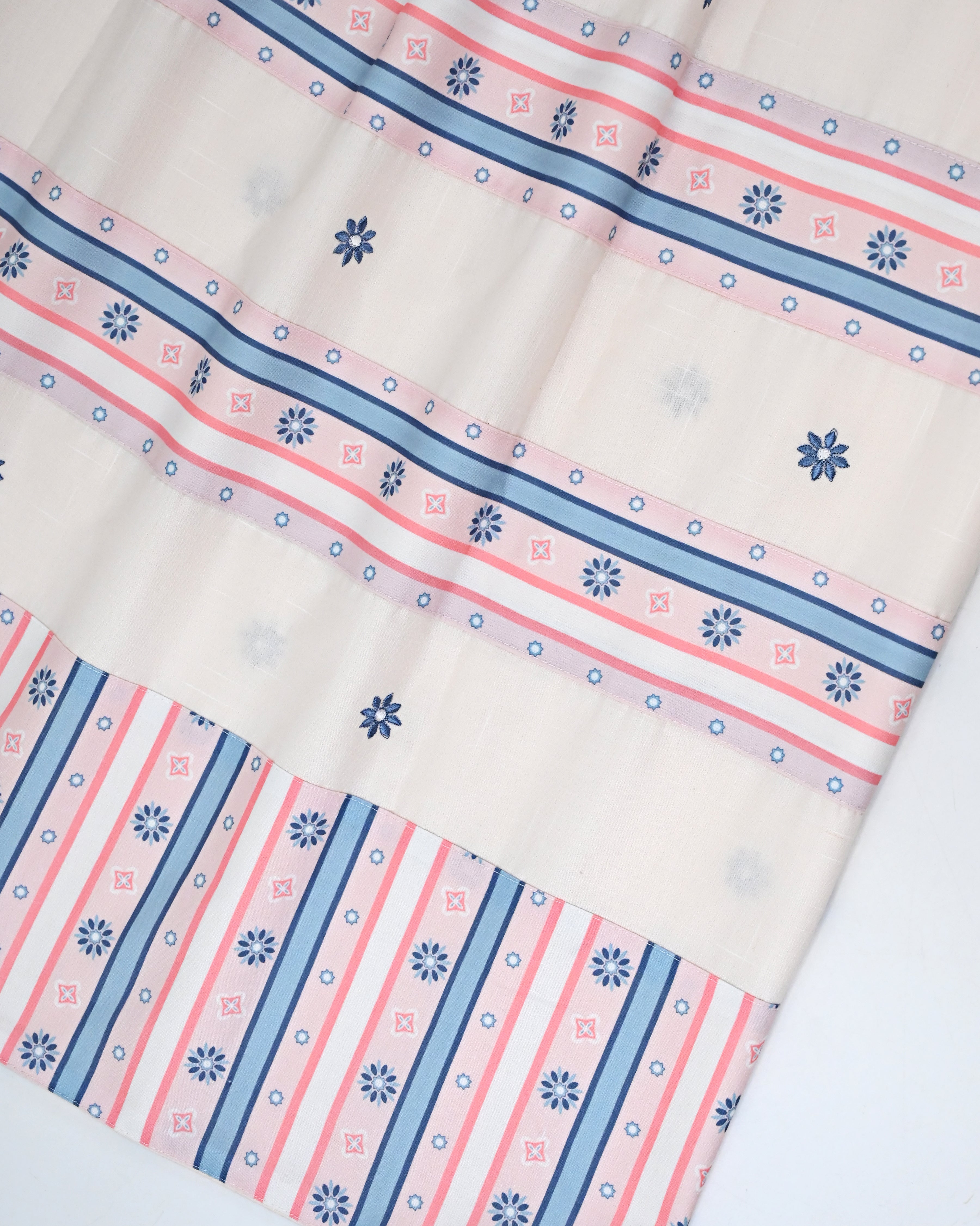 Ivory Rida With Smart Design Floral Stripes & All Over Floral Embroidery
