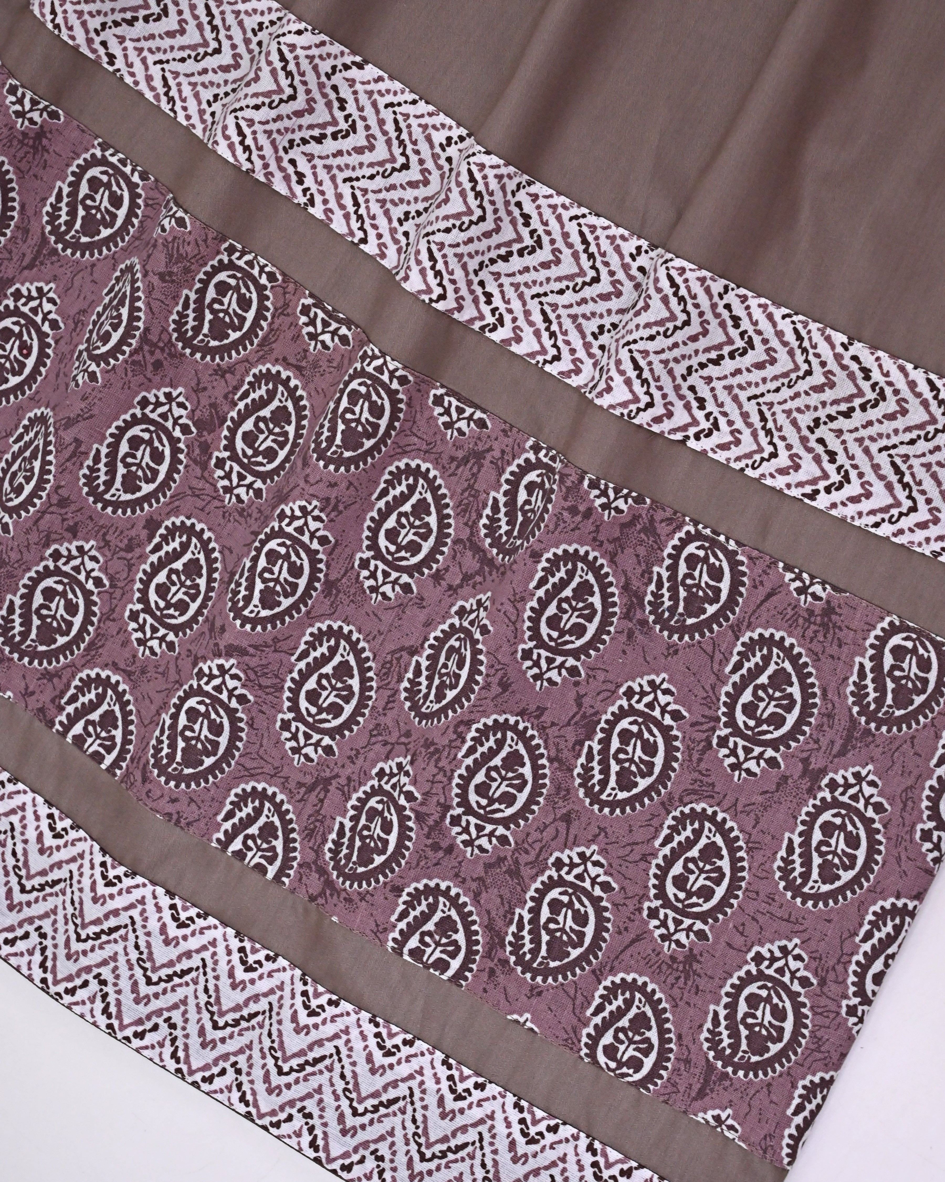 Dusky Mauve Rida With Smart Marvi Print Panel & Smart Look
