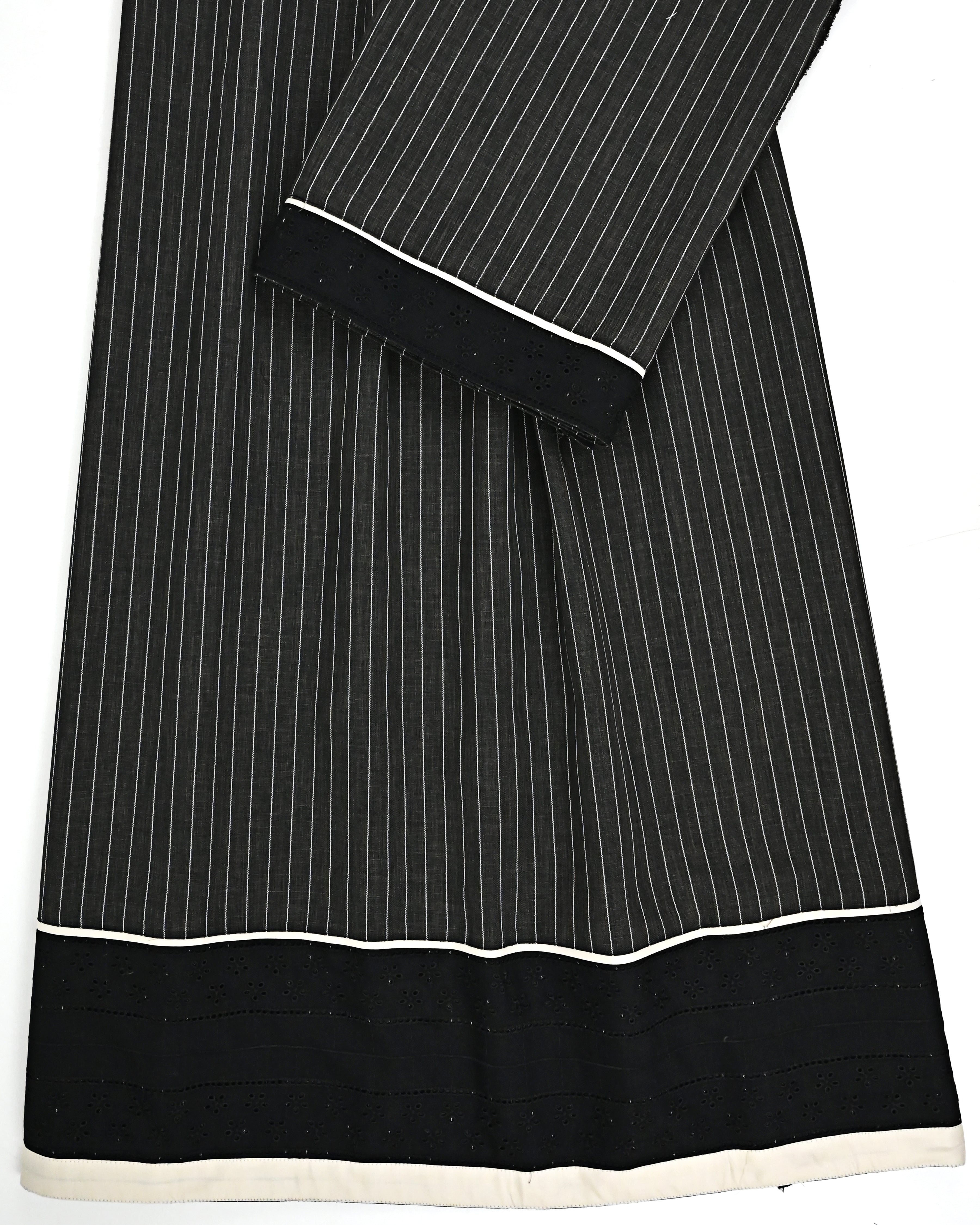 Charcoal Grey White Thin Stripes Rida With Smart Panel Black Lace & Cream Patti-1050/-