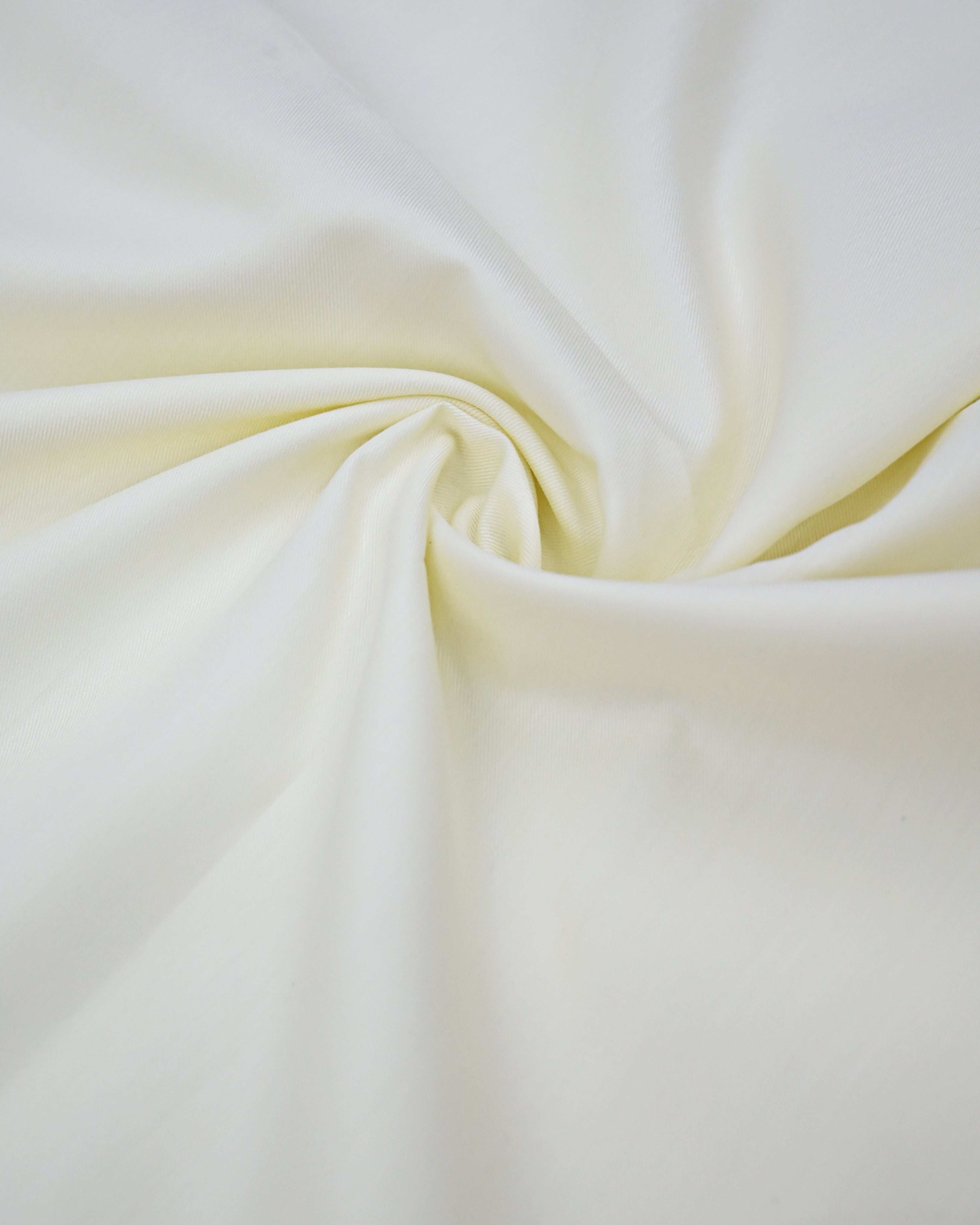 Ivory Rida With Smart Floral Panel & Sequence Floral Lacing