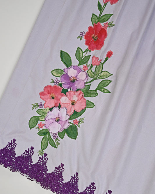 Mauve Rida With Smart Lace & One Side Floral Work