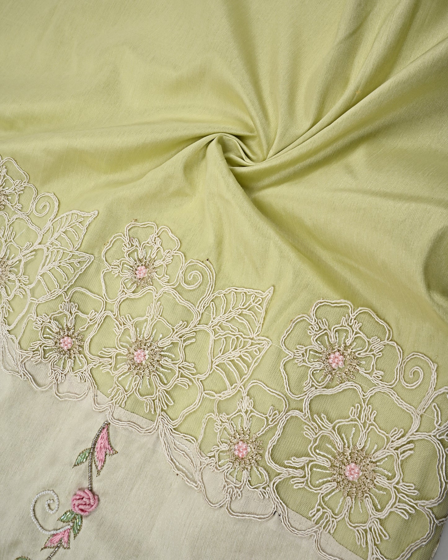 Pista Green Rida With Smart Lace & Floral Aari Border
