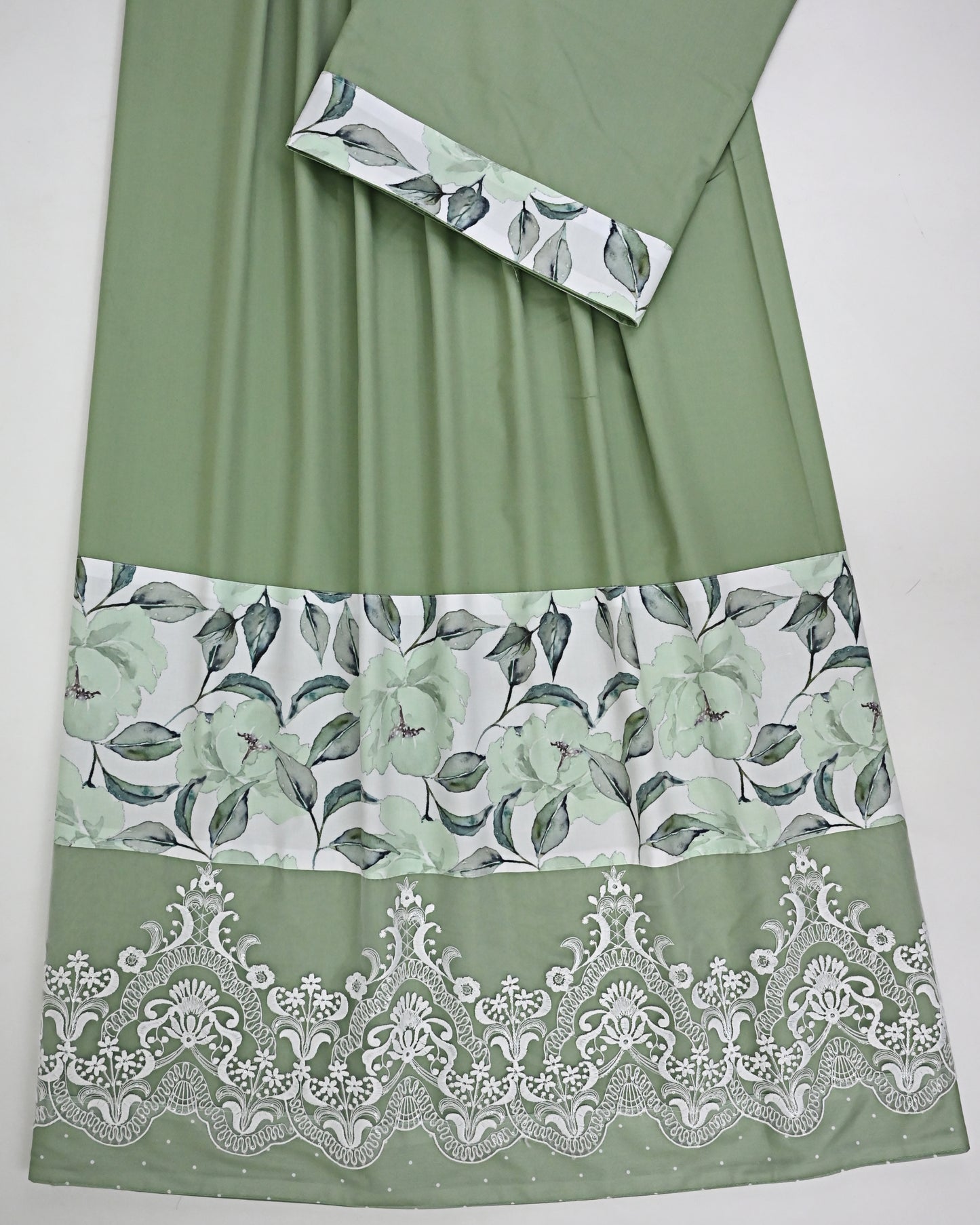 Sage Green Rida With Smart Leafy Print Panel & Imported Lace