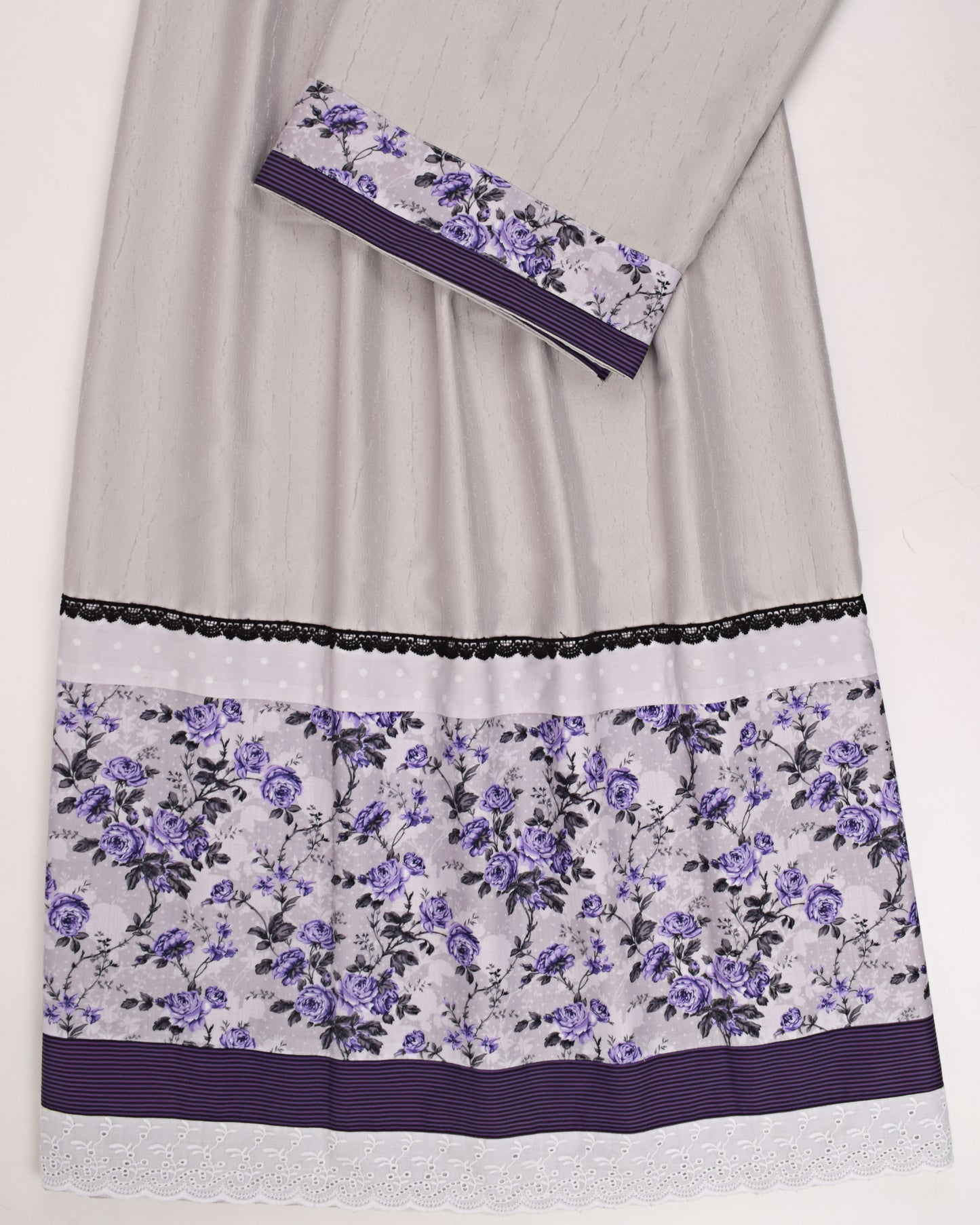 Light Grey Rida With Purple Floral Panel & White Lace