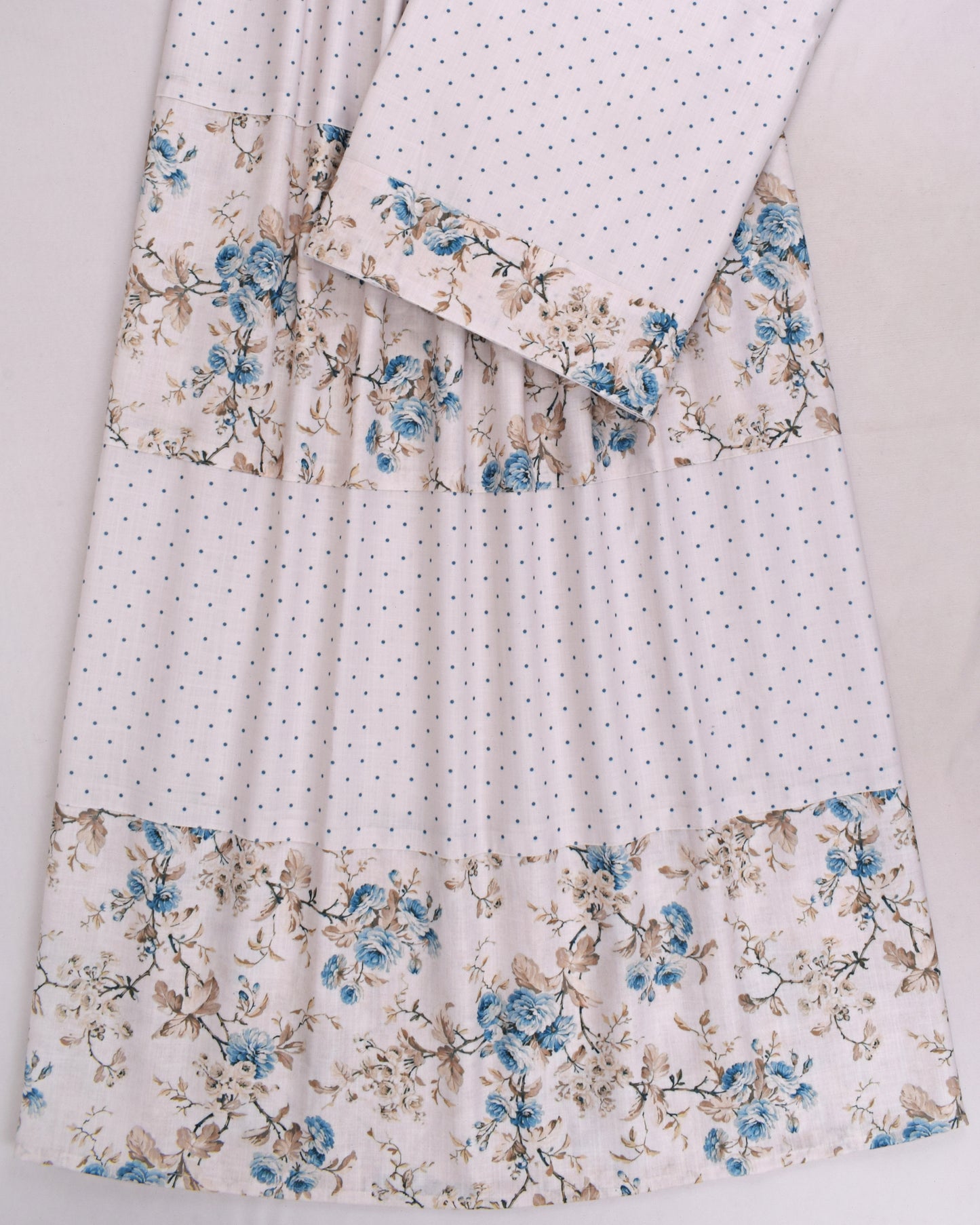 Cream Dots Rida With Floral Panel & Pattern