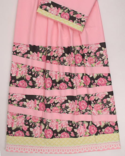Baby Pink Rida With Floral Belt Pattern & Smart Look