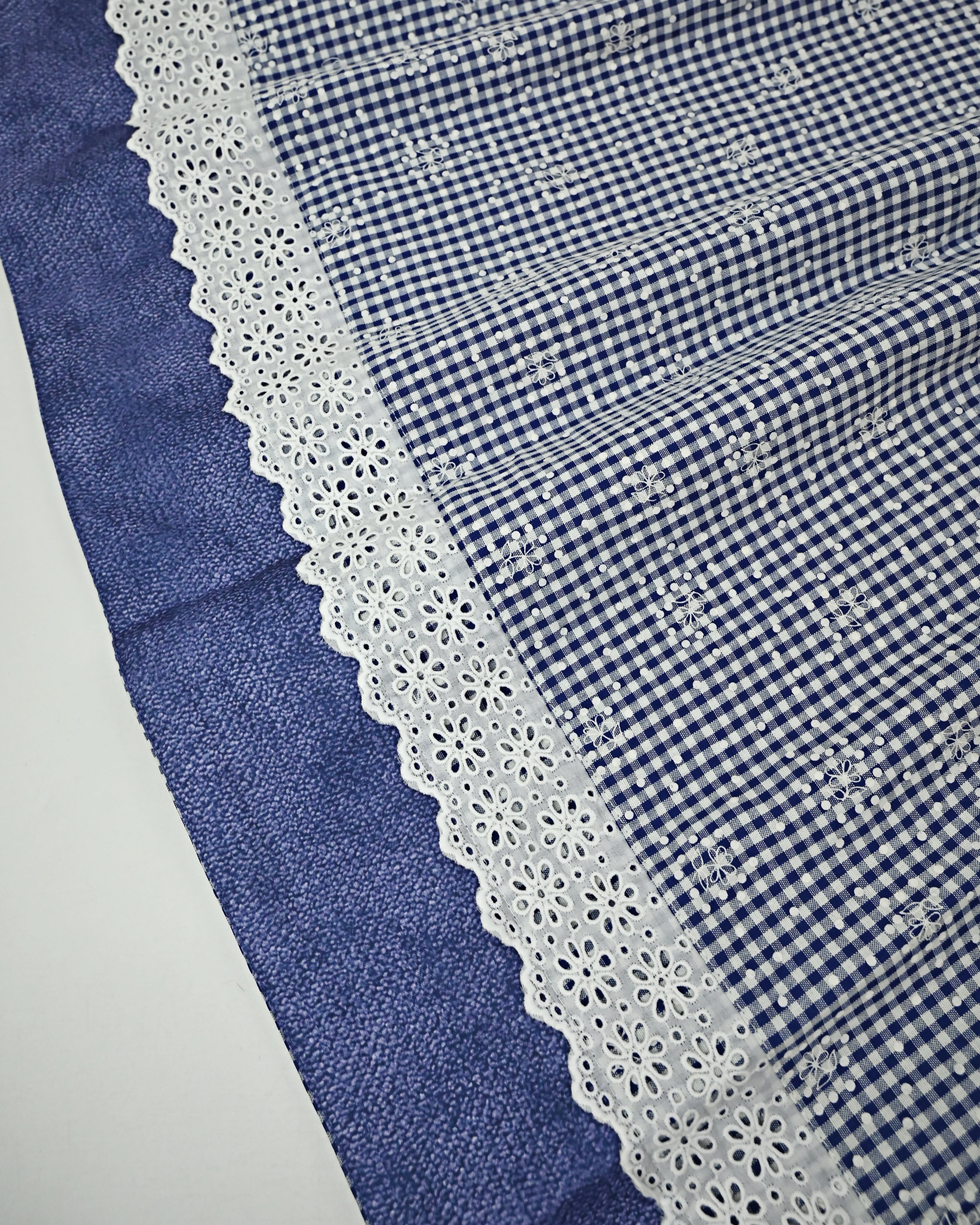 Navy Blue White Dots Checks Rida With Smart Lace & Dark Panel