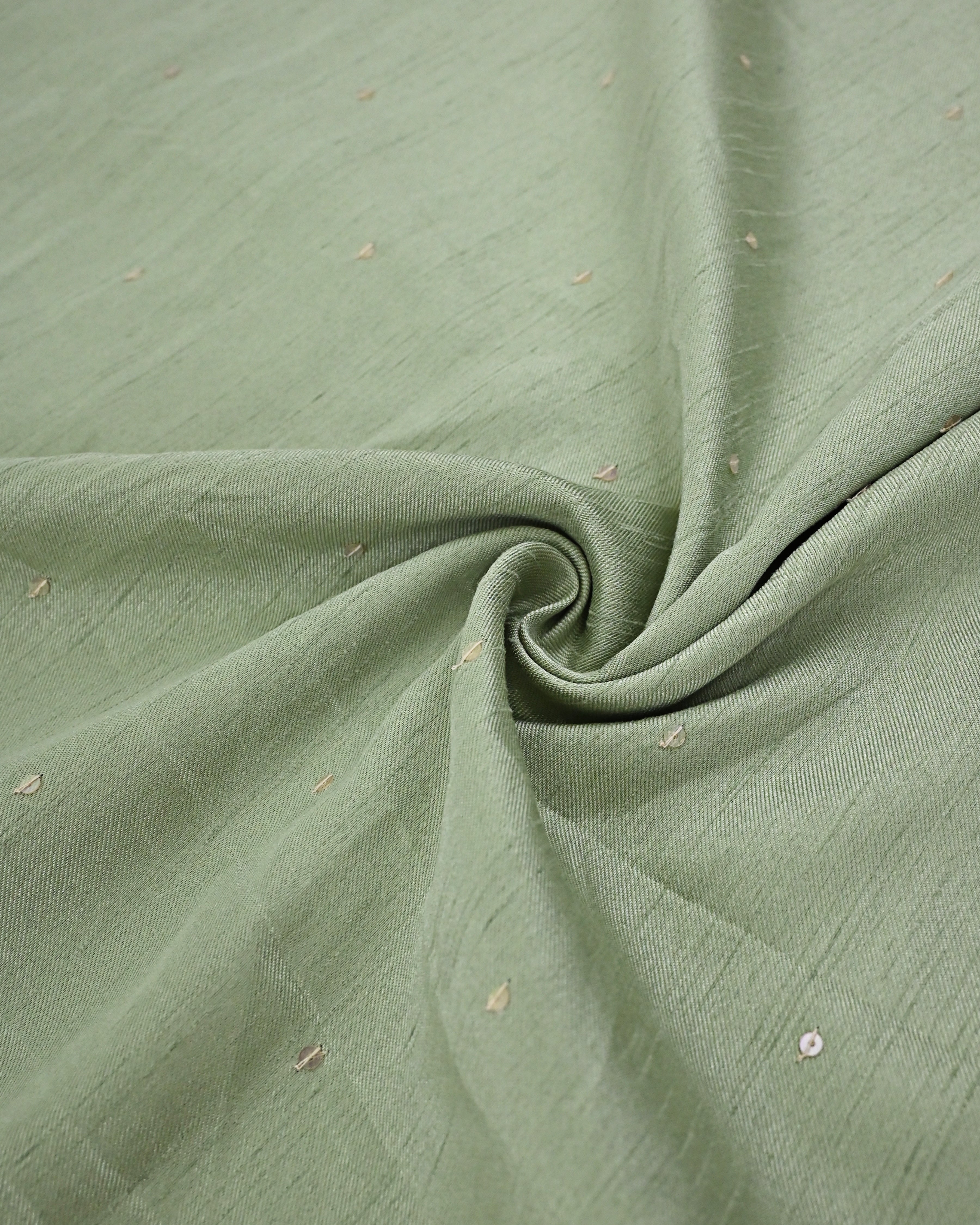Celadon Green Silky Rida With Smart Heavy Lace & Heavy Floral Aari Work