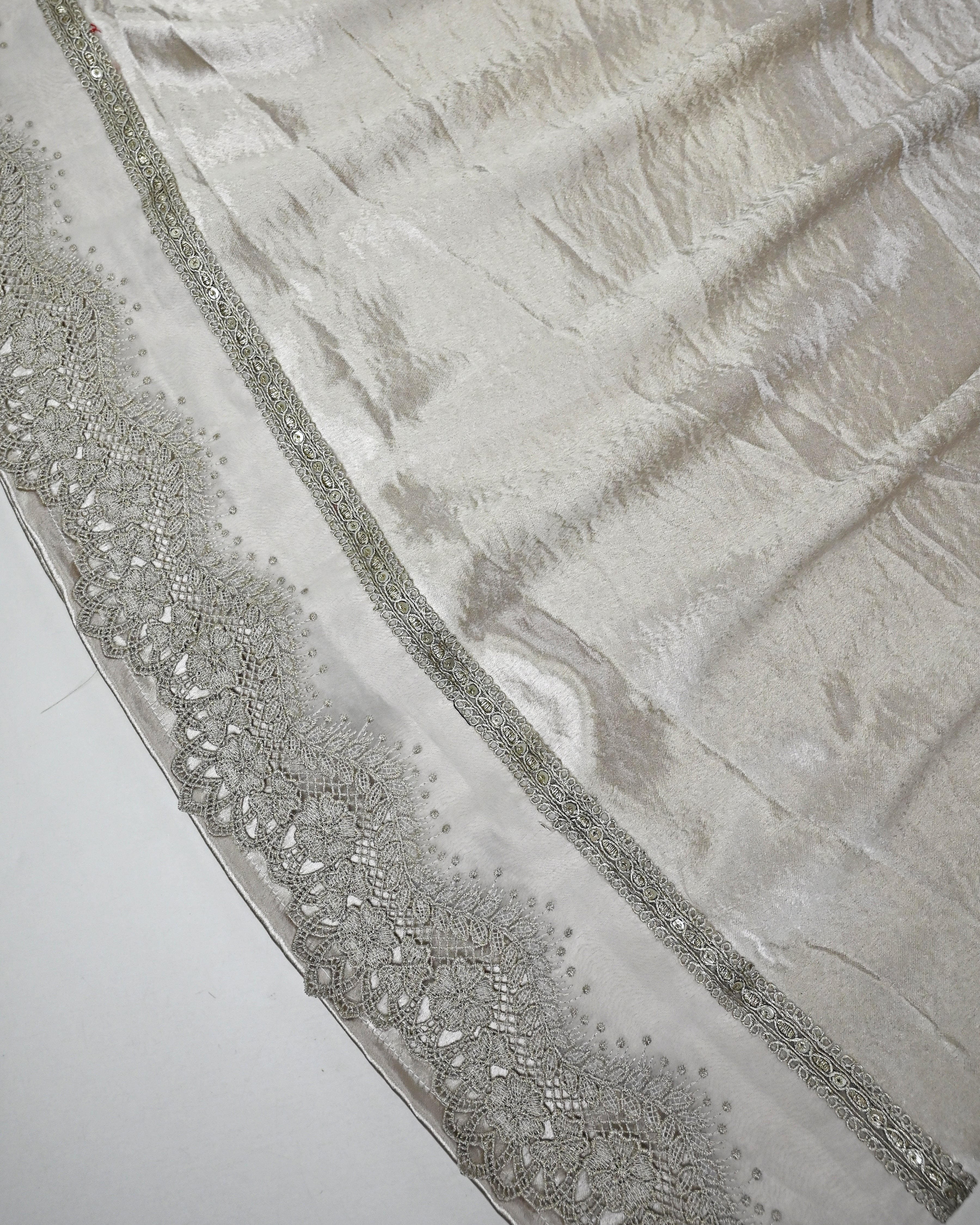 Metallic Beige Milane Foil Rida With Smart & Shining Lace