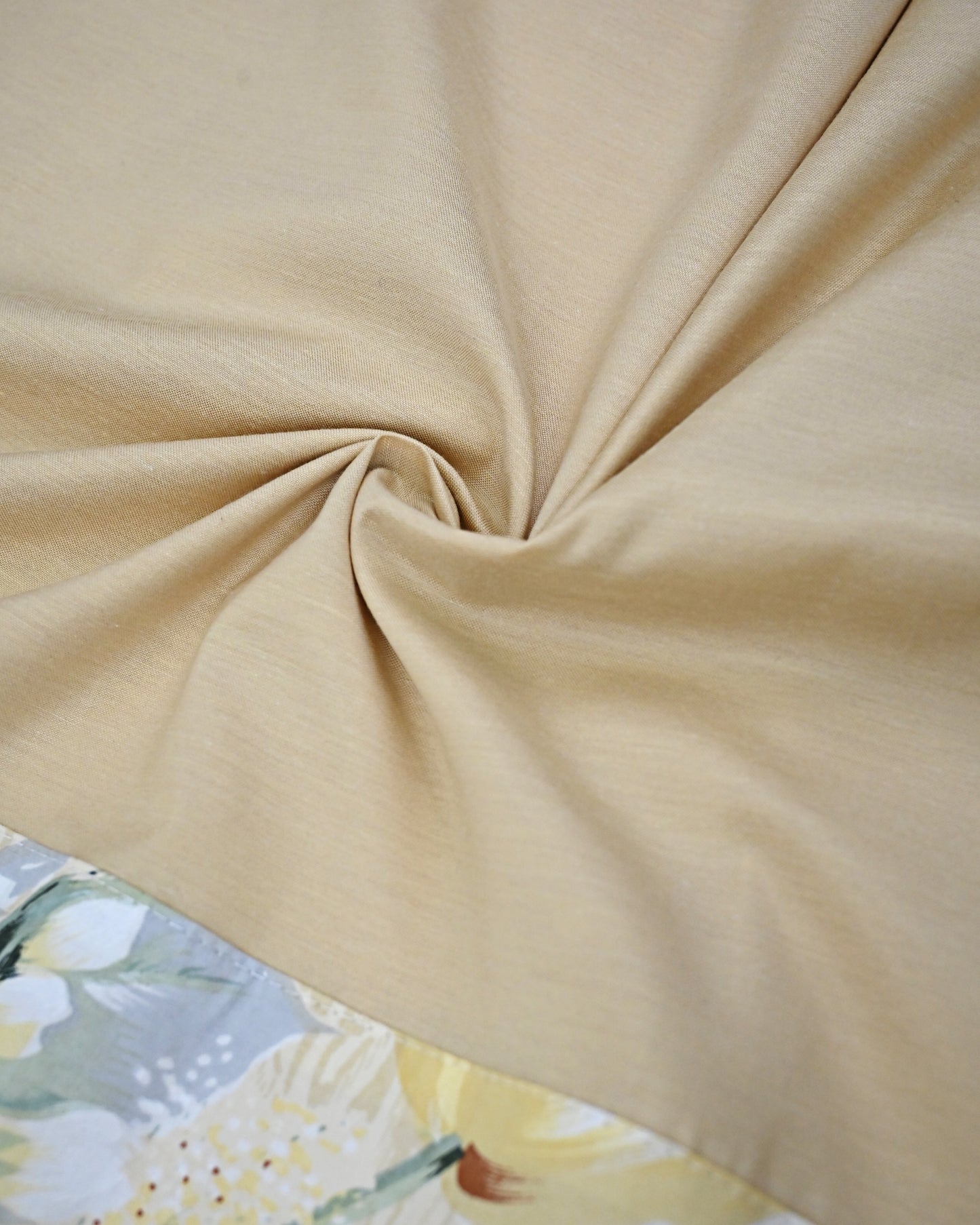 Light Beige Rida With Smart Beige Floral Imported Panel & Smart Mini Checks Panel