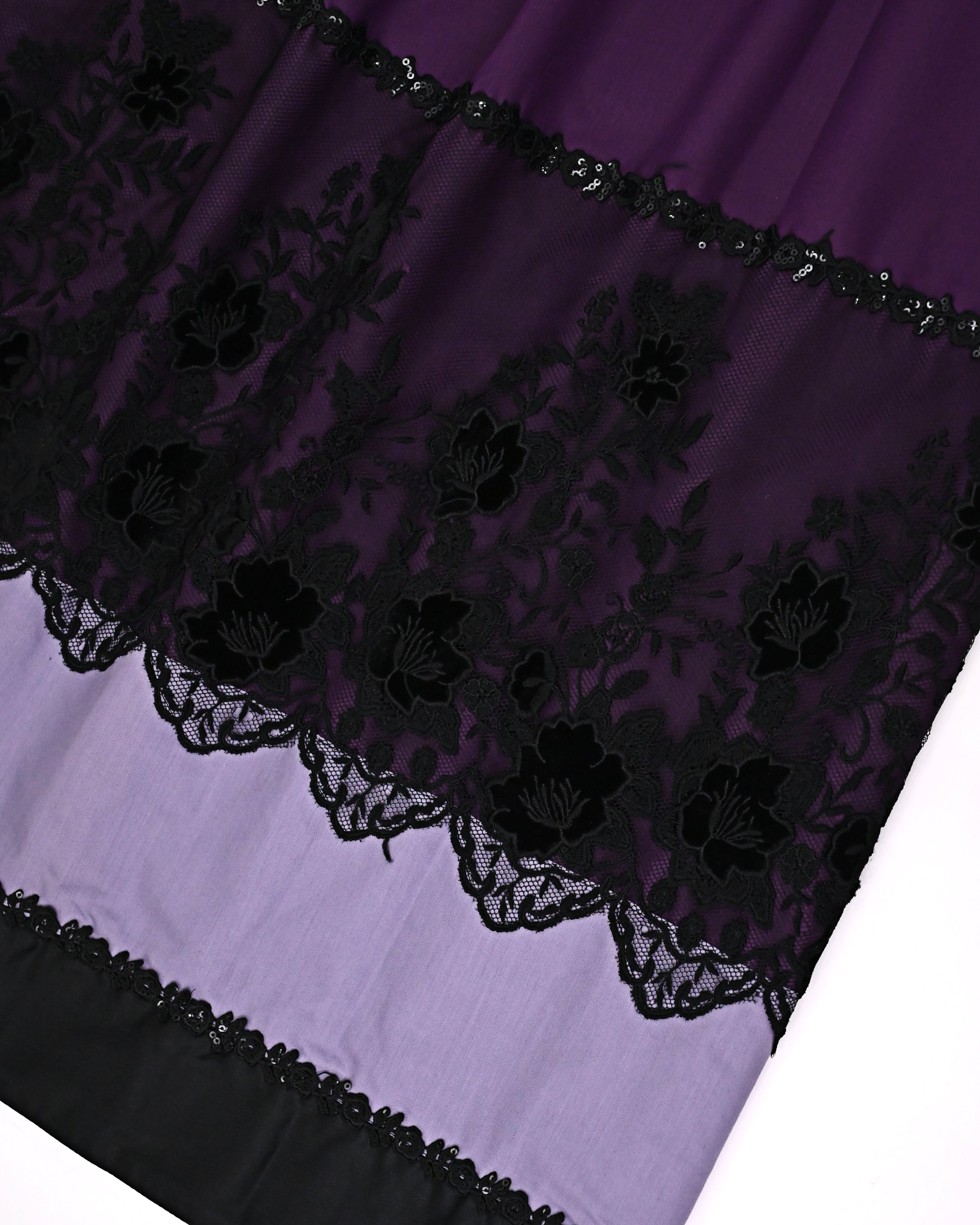 Deep Violet Rida With Smart Black Floral Shining Lace & Smart Panel-2150/-