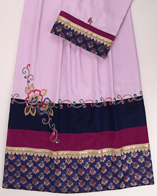 Light Purple Rida With Dark Printed Panel & Floral Border Work