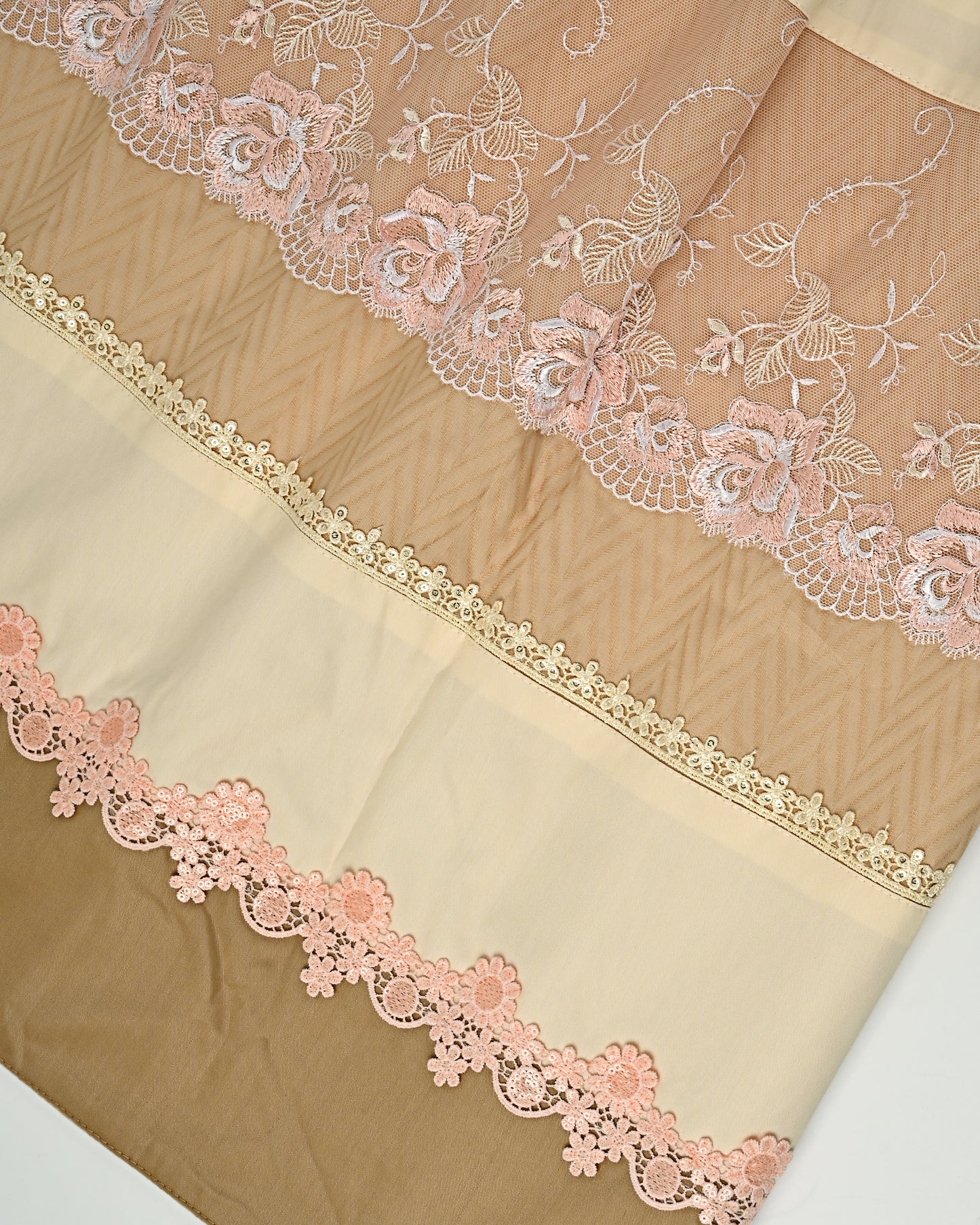 Beige Rida With Smart Floral Lacing & Smart Panelling