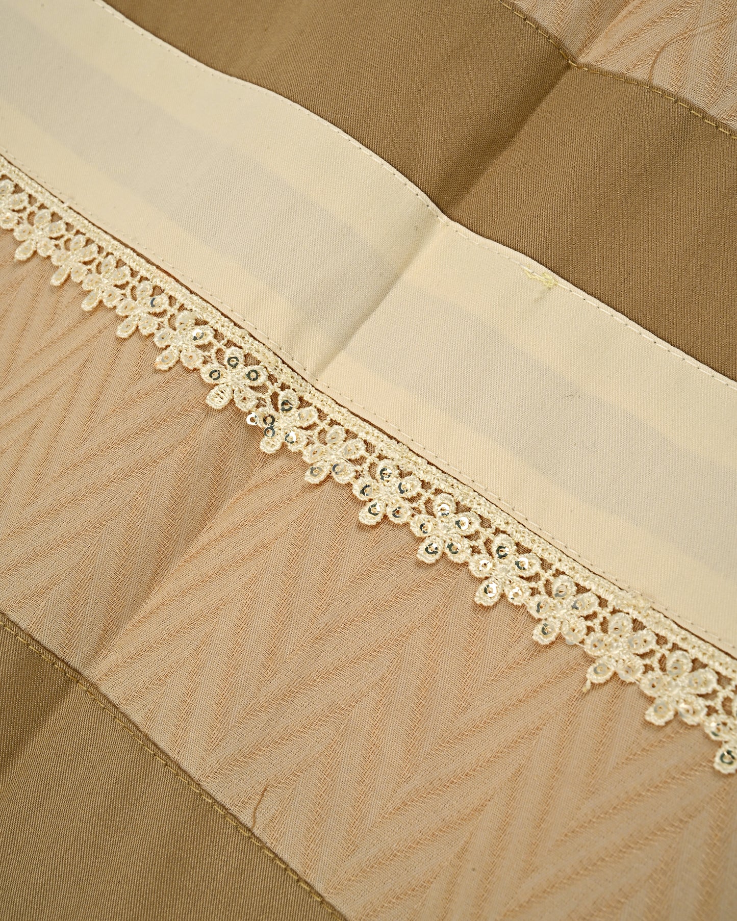 Beige Rida With Smart Floral Lacing & Smart Panelling