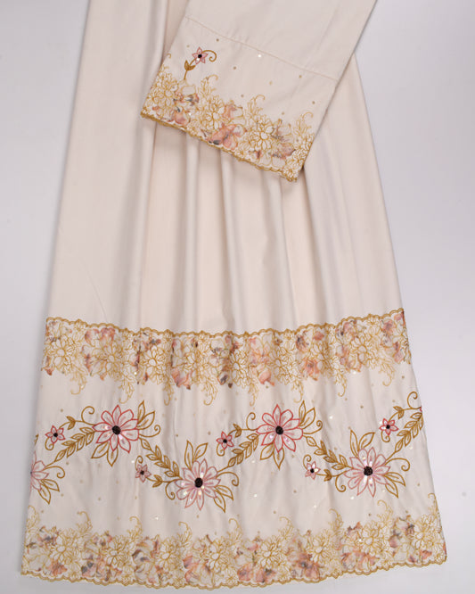 Cream Base Rida With Smart Net Peice & Floral Hand Work